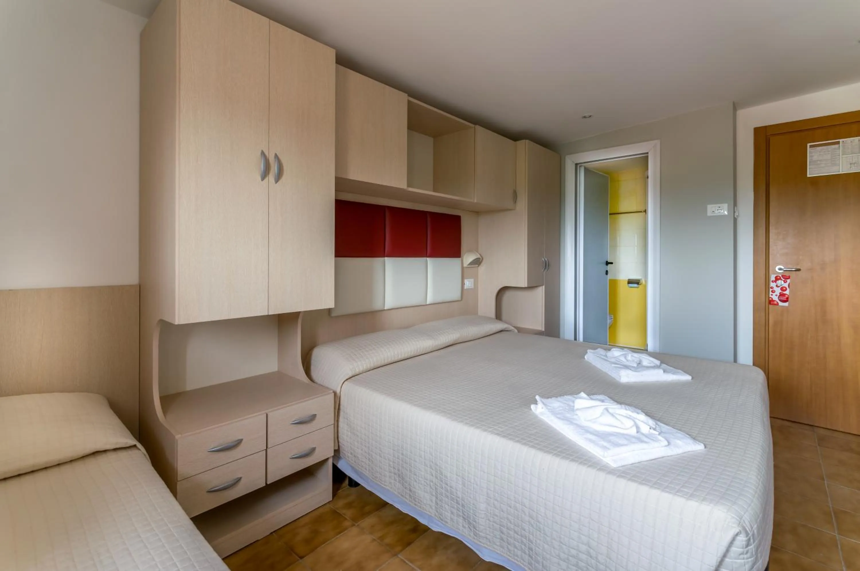 Photo of the whole room in Hotel Stresa