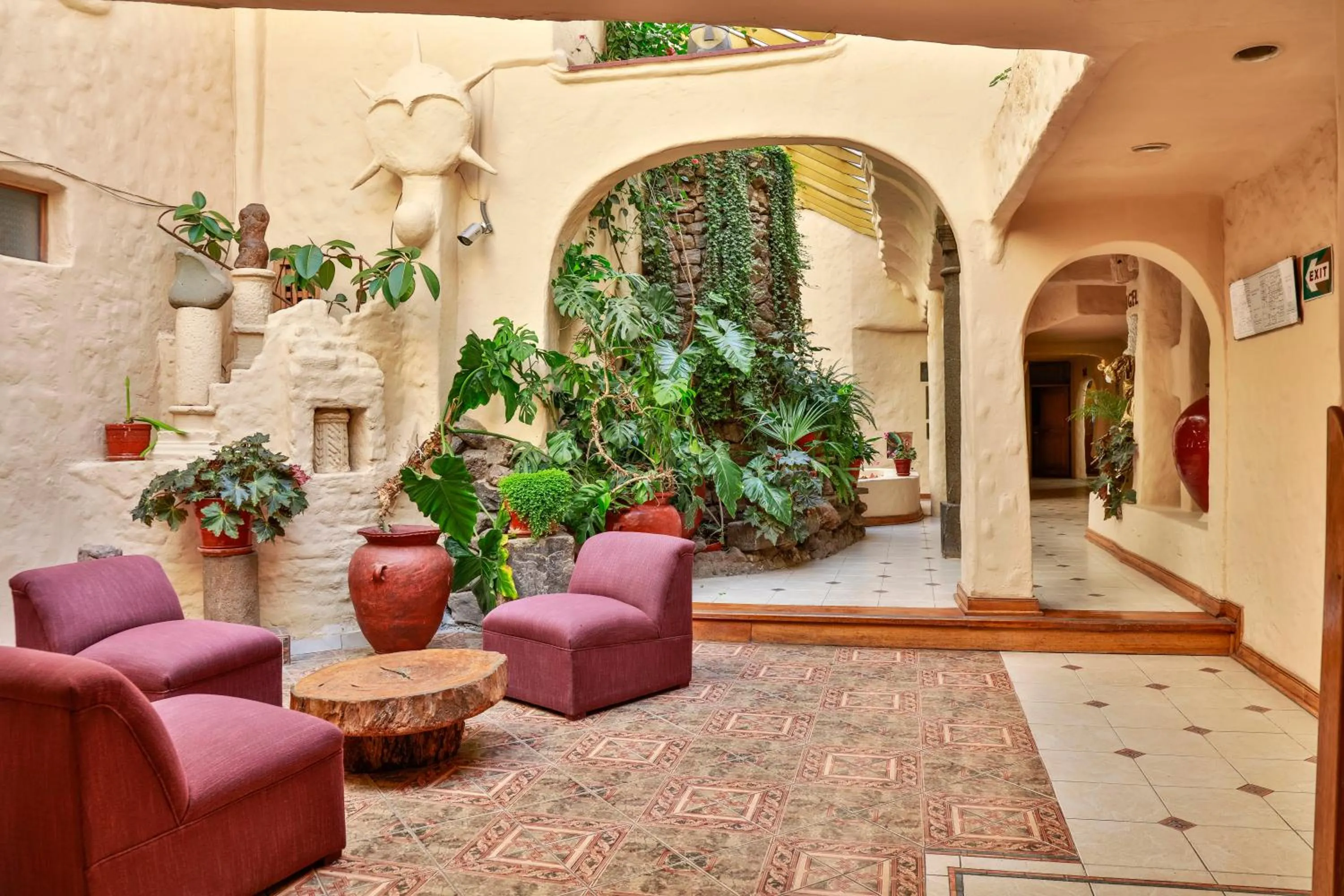 Patio in San Agustin Internacional