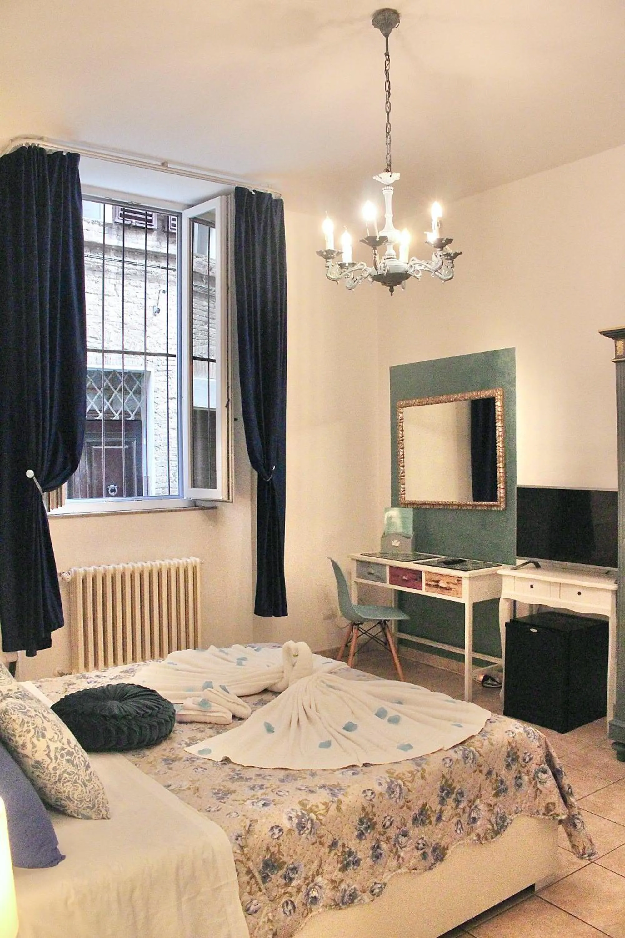 Bed in B&B Le Camere di Livia