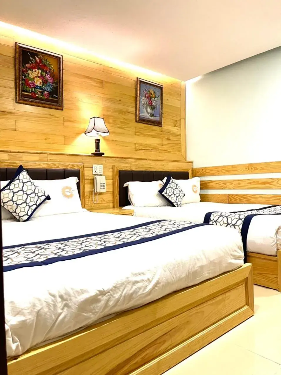 Quadruple Room in Hotel Phuong Nghi Quadruple Room in Hotel Phuong Nghi