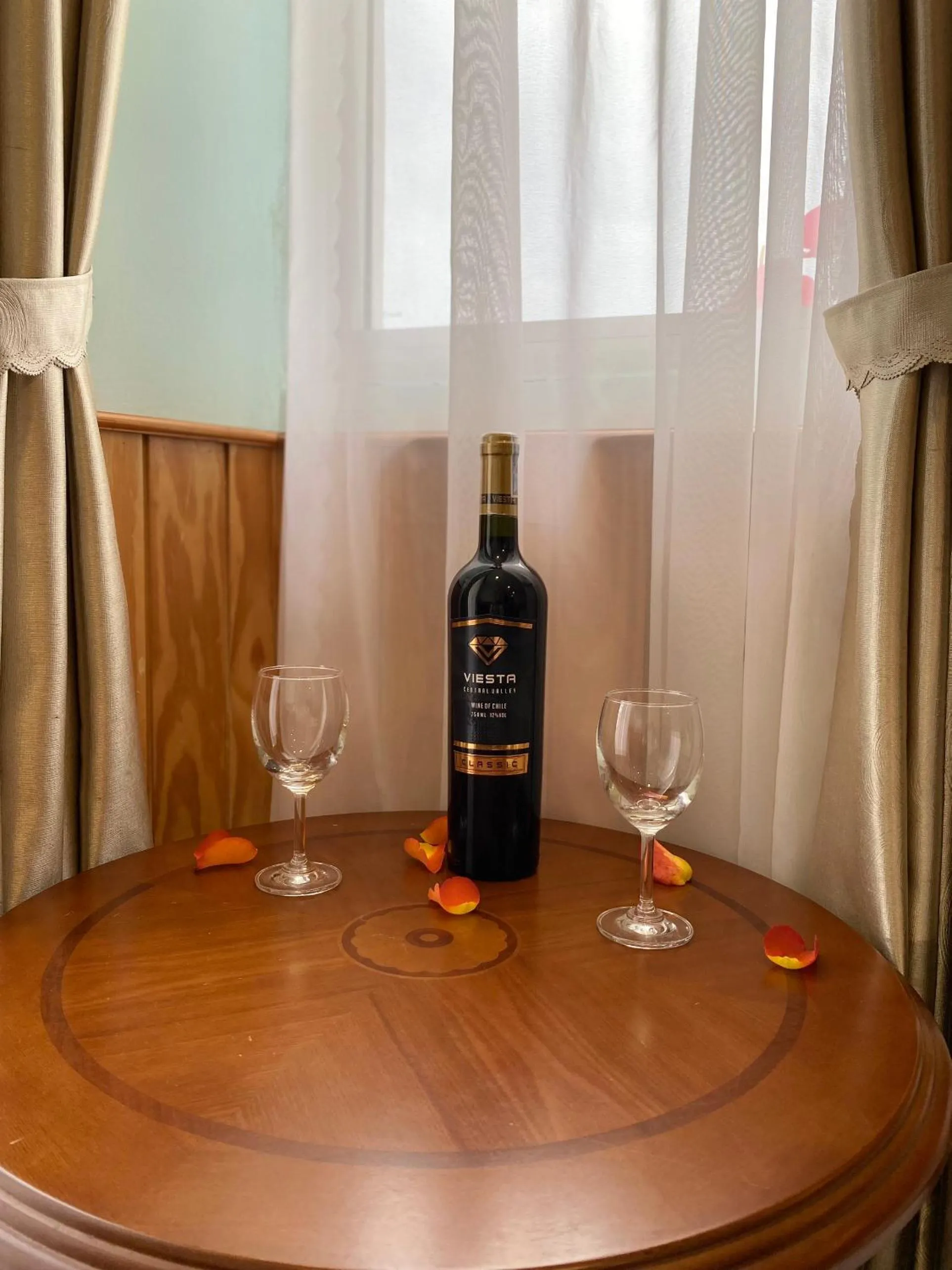 Bedroom in Hotel Phuong Nghi