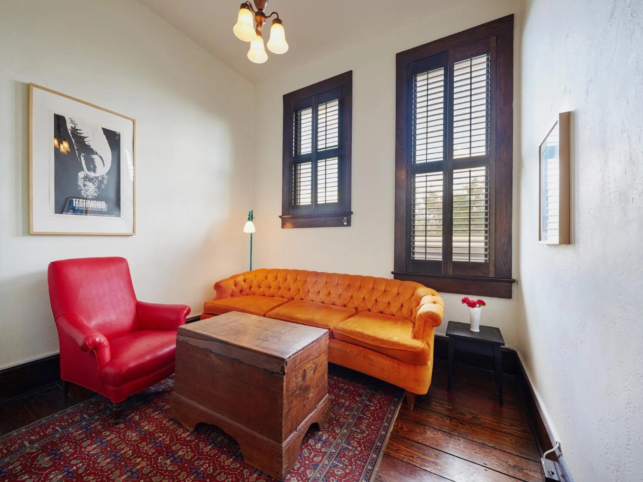 Seating area in Hotel Havana