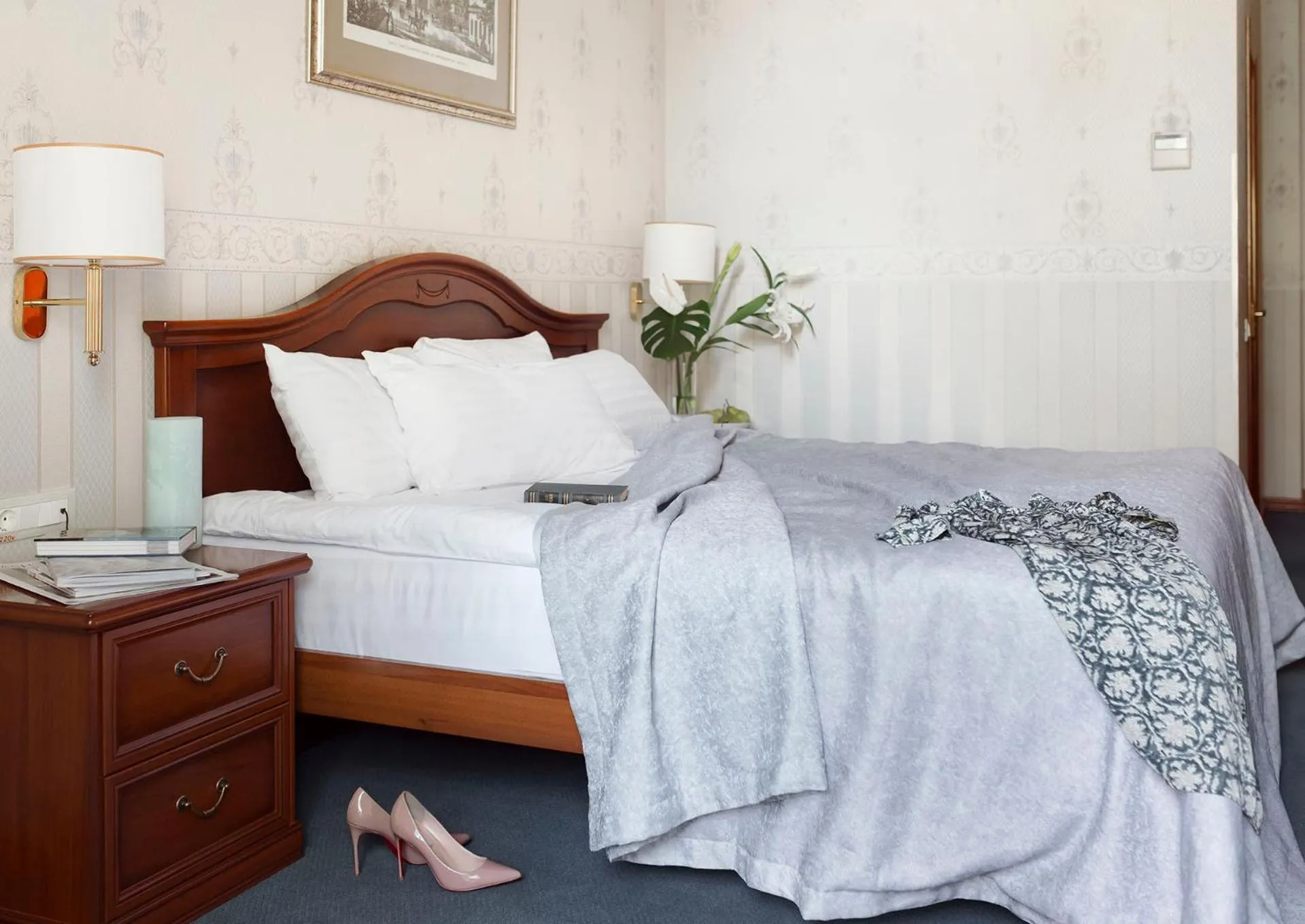 Bed in Continental Hotel