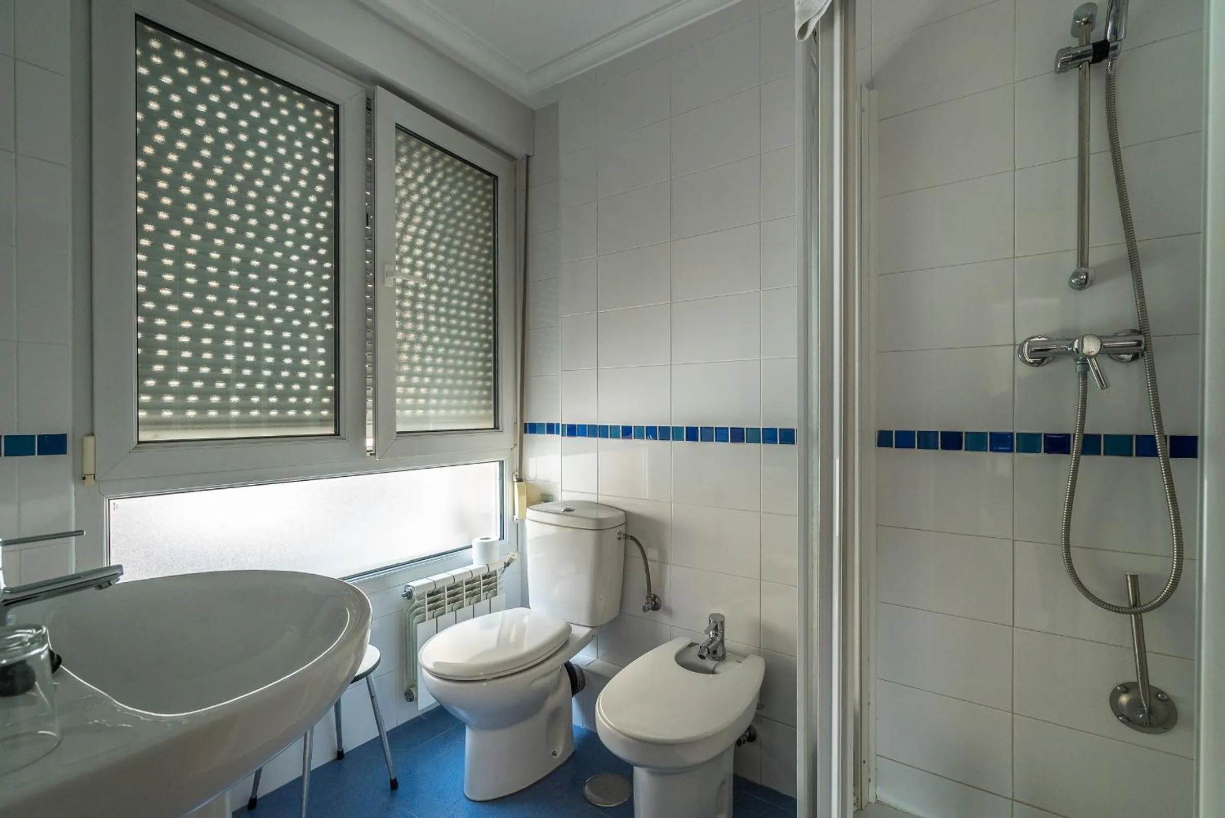 Bathroom in Hostal Liebana