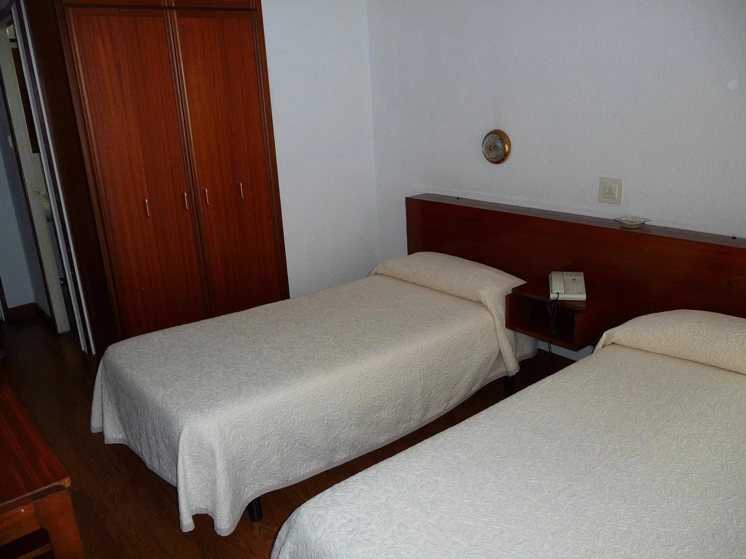 Photo of the whole room, Bed in Hostal Liebana