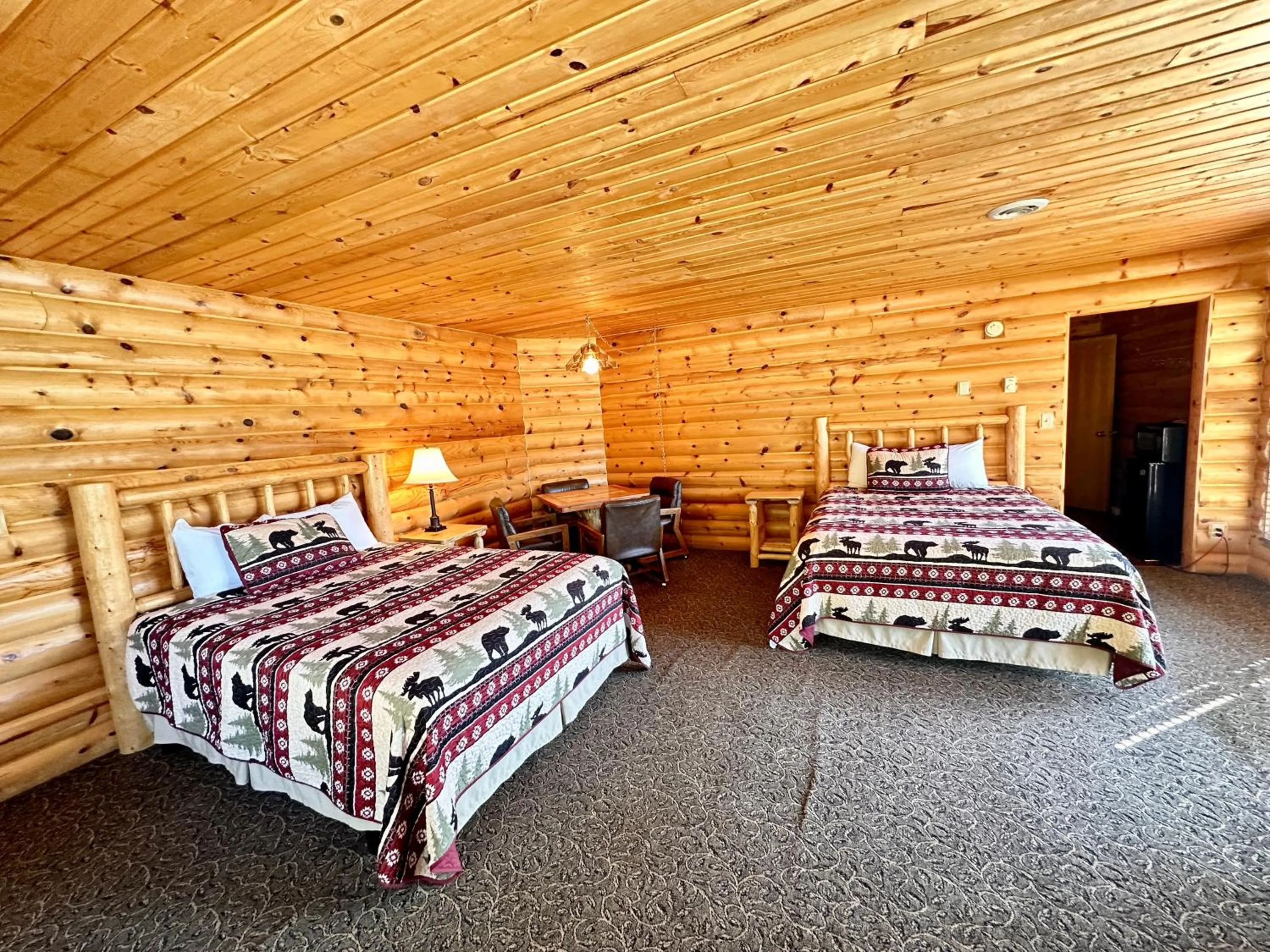 Bedroom, Bed in The Lodge at Lolo Hot Springs