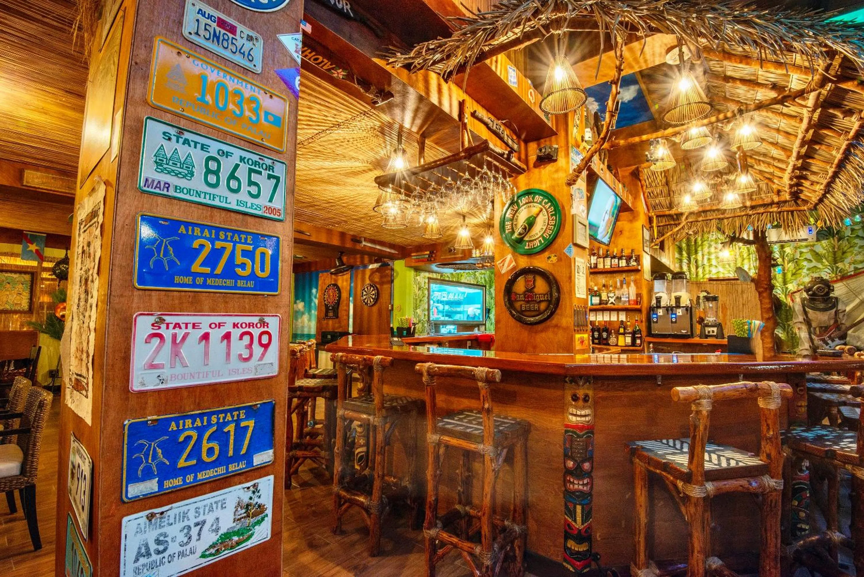 Restaurant/places to eat in Palau Central Hotel