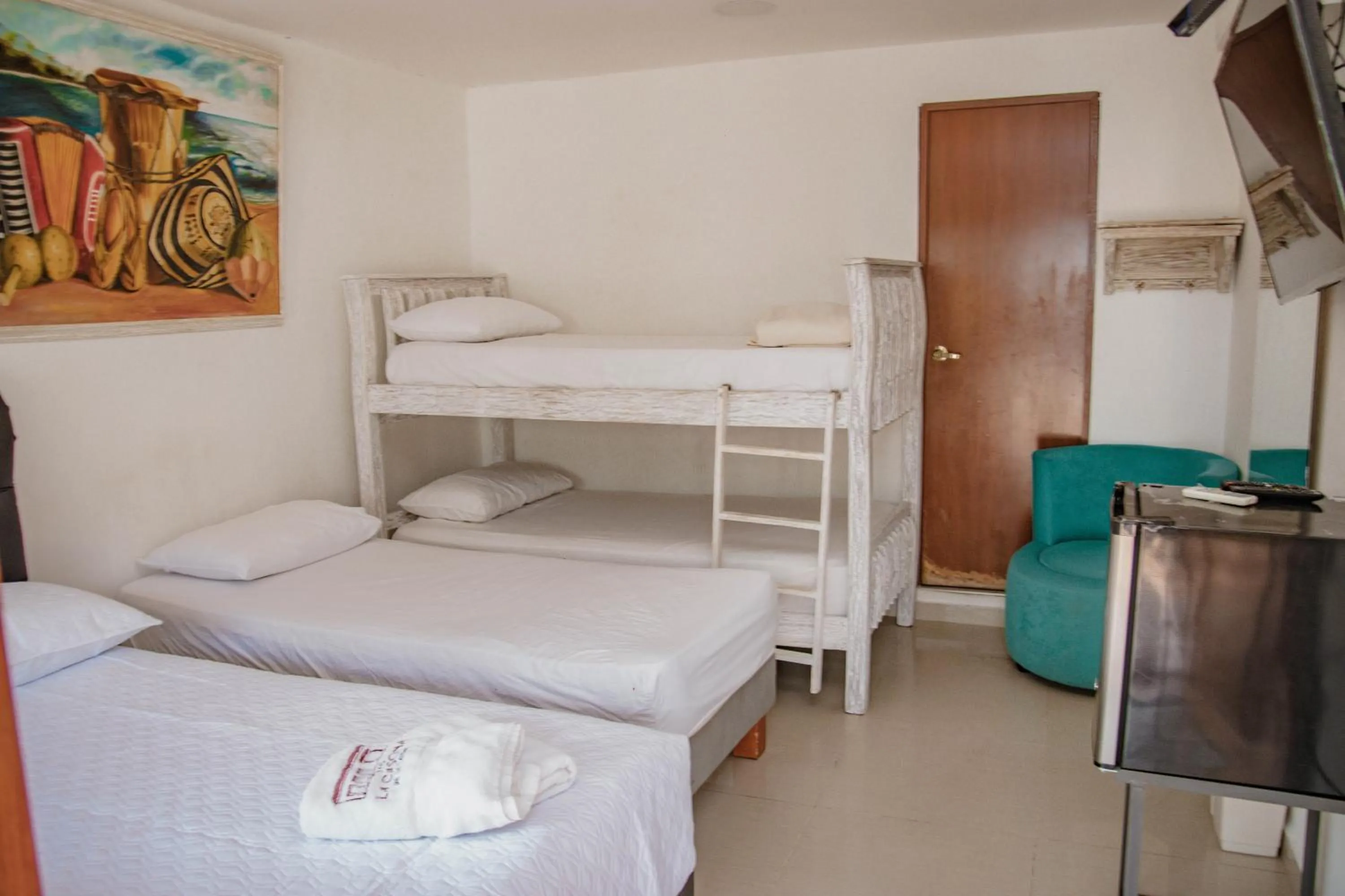 TV and multimedia, Bed in Hotel La Casona de Getsemani