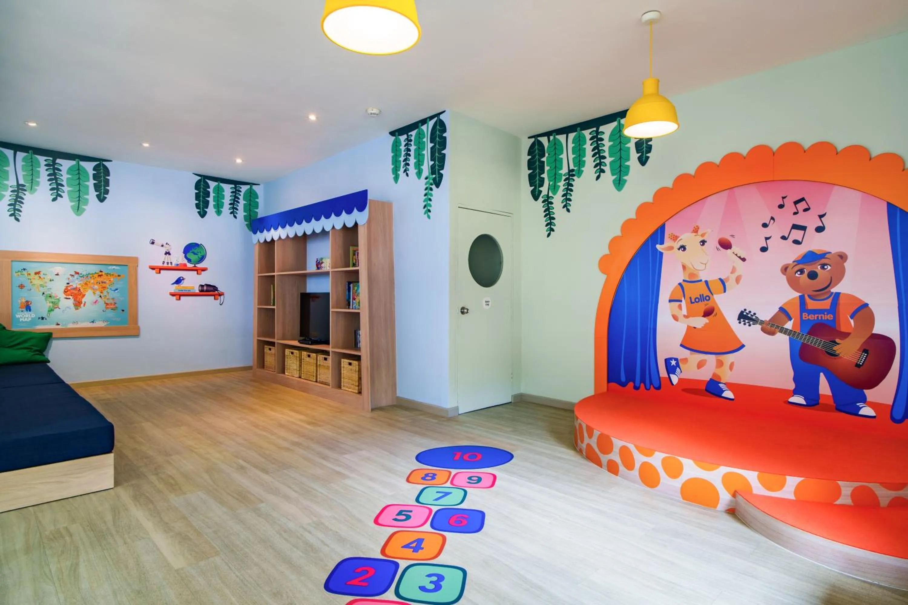 Kids's club in Sunwing Bangtao Beach
