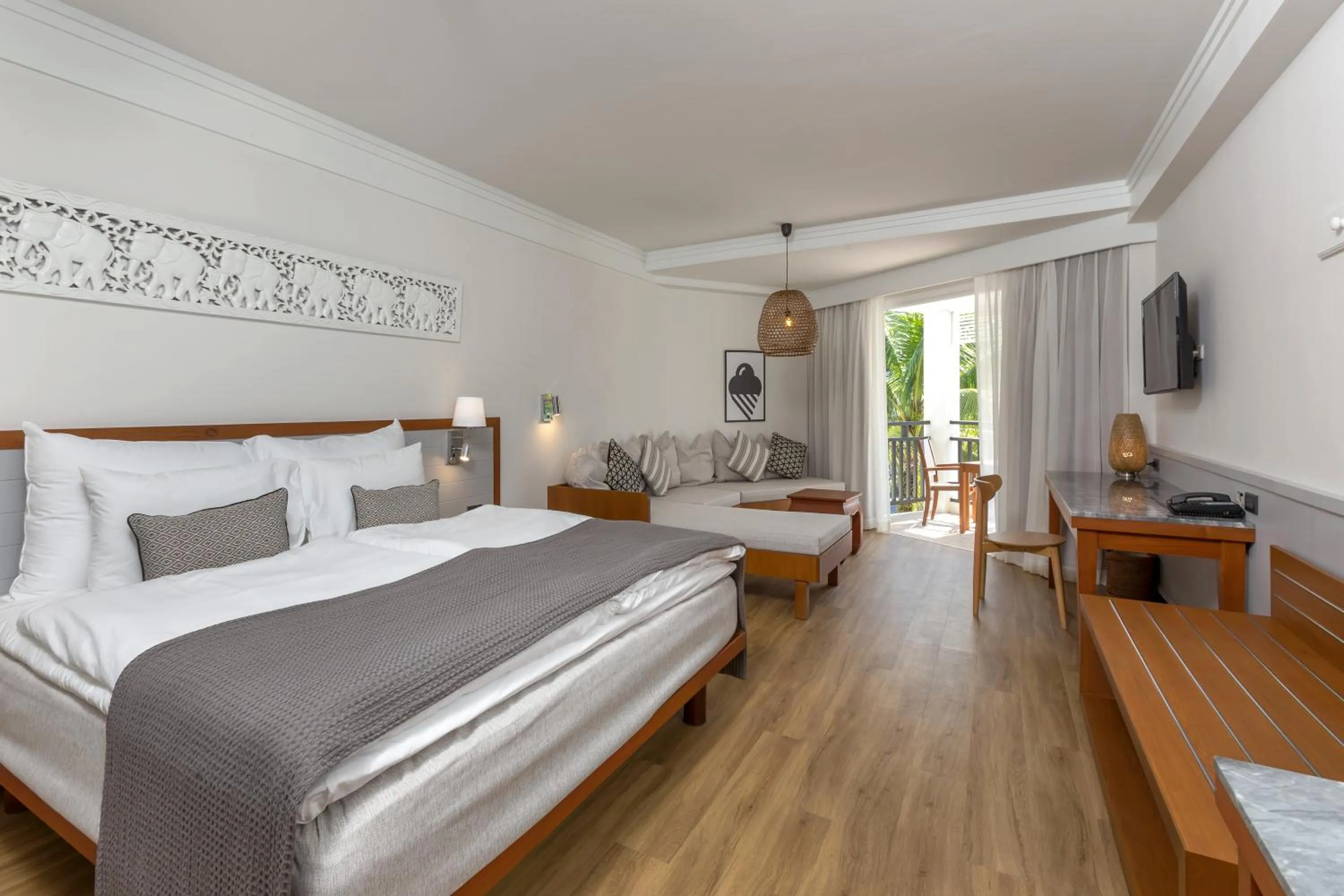 Decorative detail, Bed in Sunwing Bangtao Beach