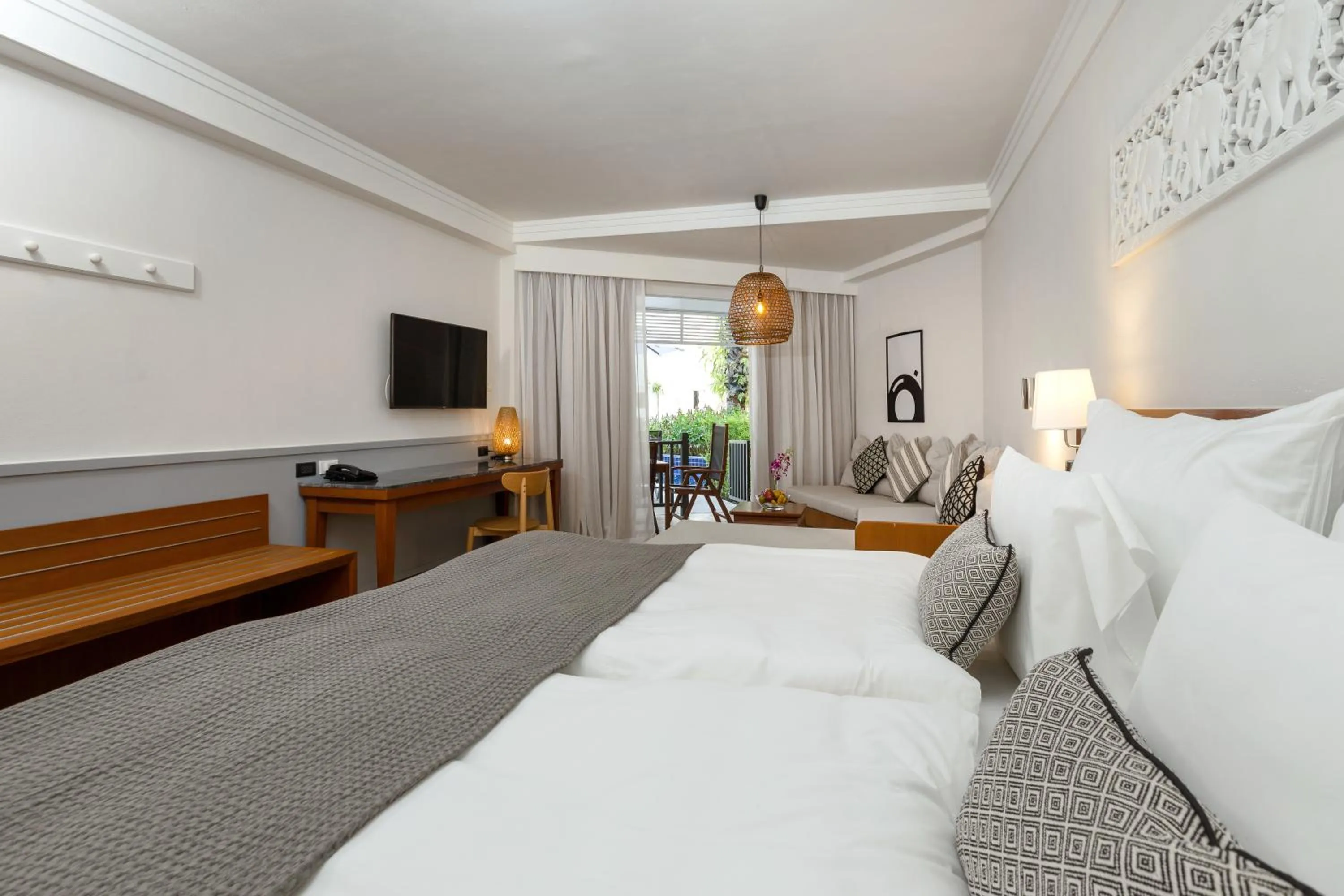 Area and facilities, Bed in Sunwing Bangtao Beach