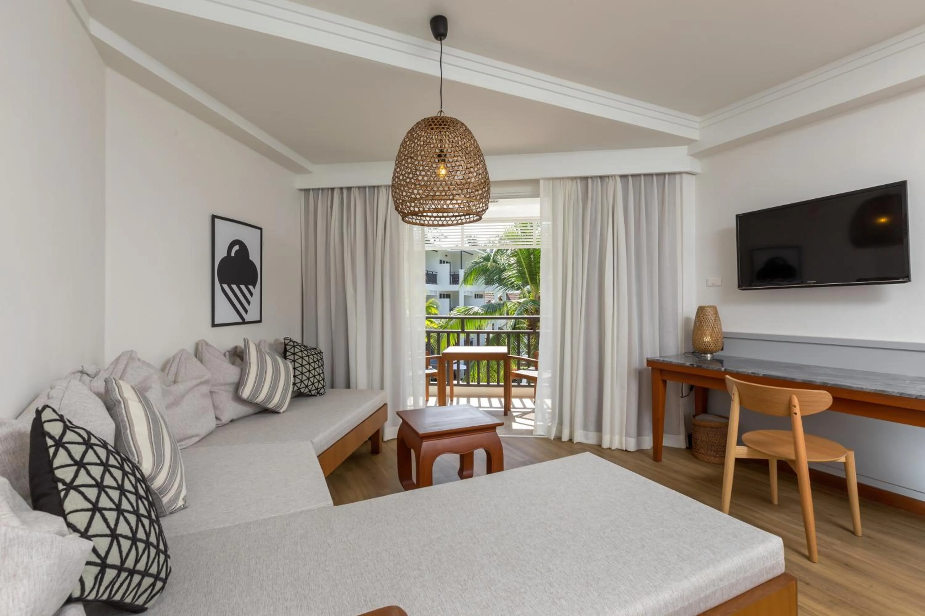 Decorative detail, Bed in Sunwing Bangtao Beach