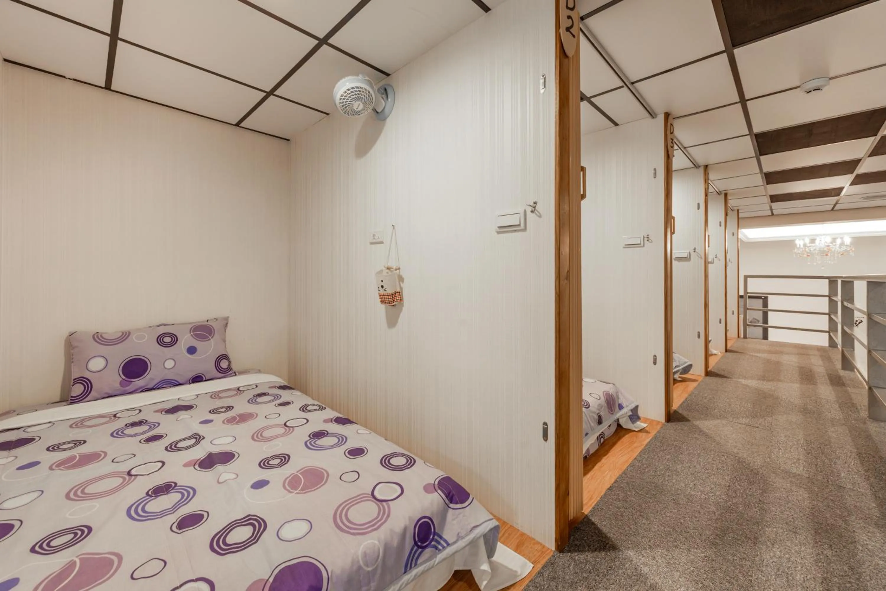 Bed in Sun Moon Lake Jinlongshan BnB
