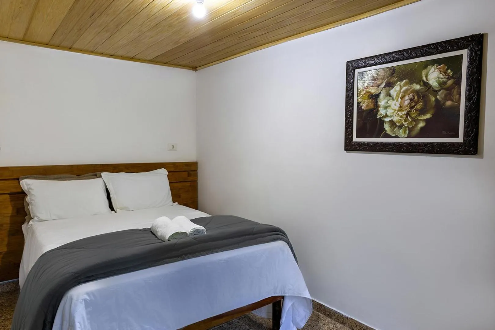 Bed in Pousada Marimar