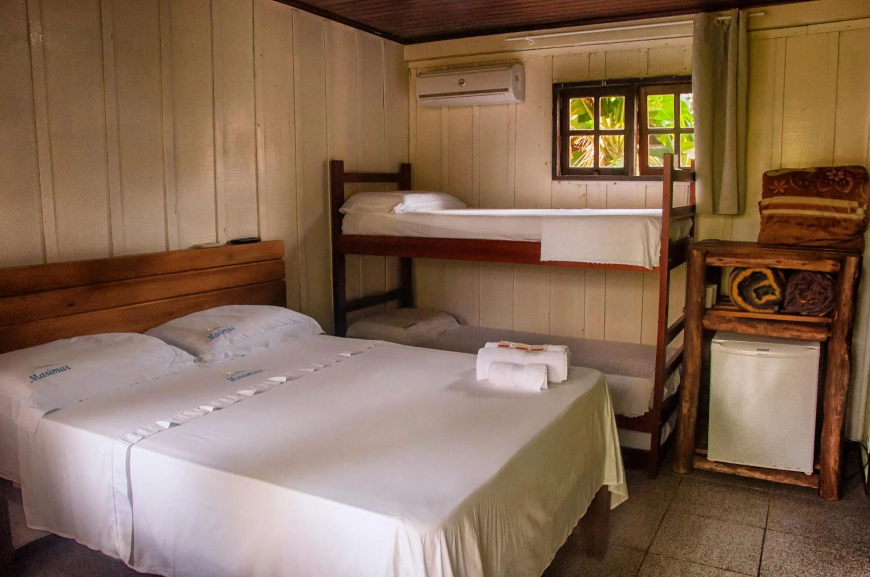Photo of the whole room, Bed in Pousada Marimar