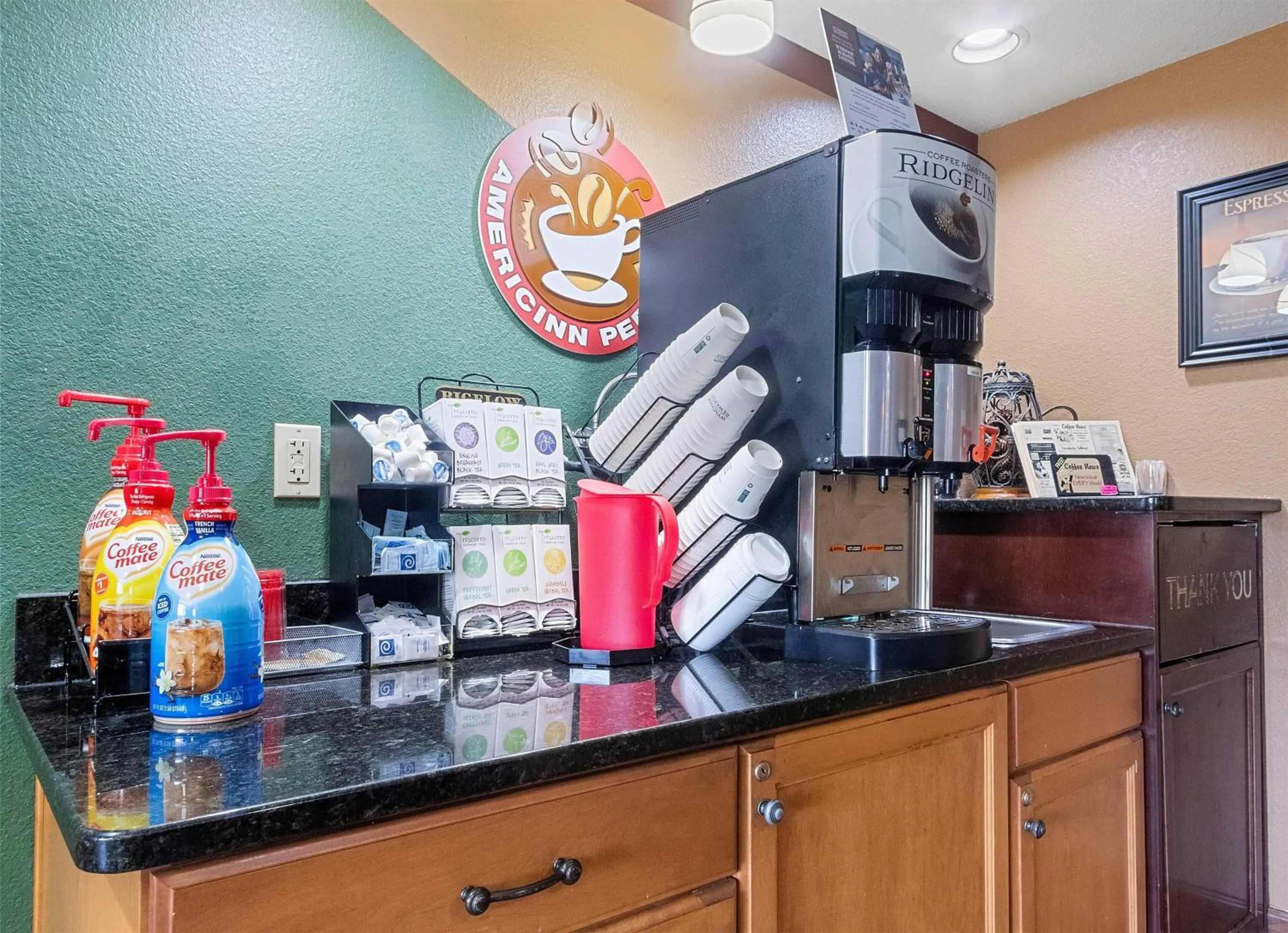 Restaurant/places to eat in AmericInn by Wyndham Green Bay East