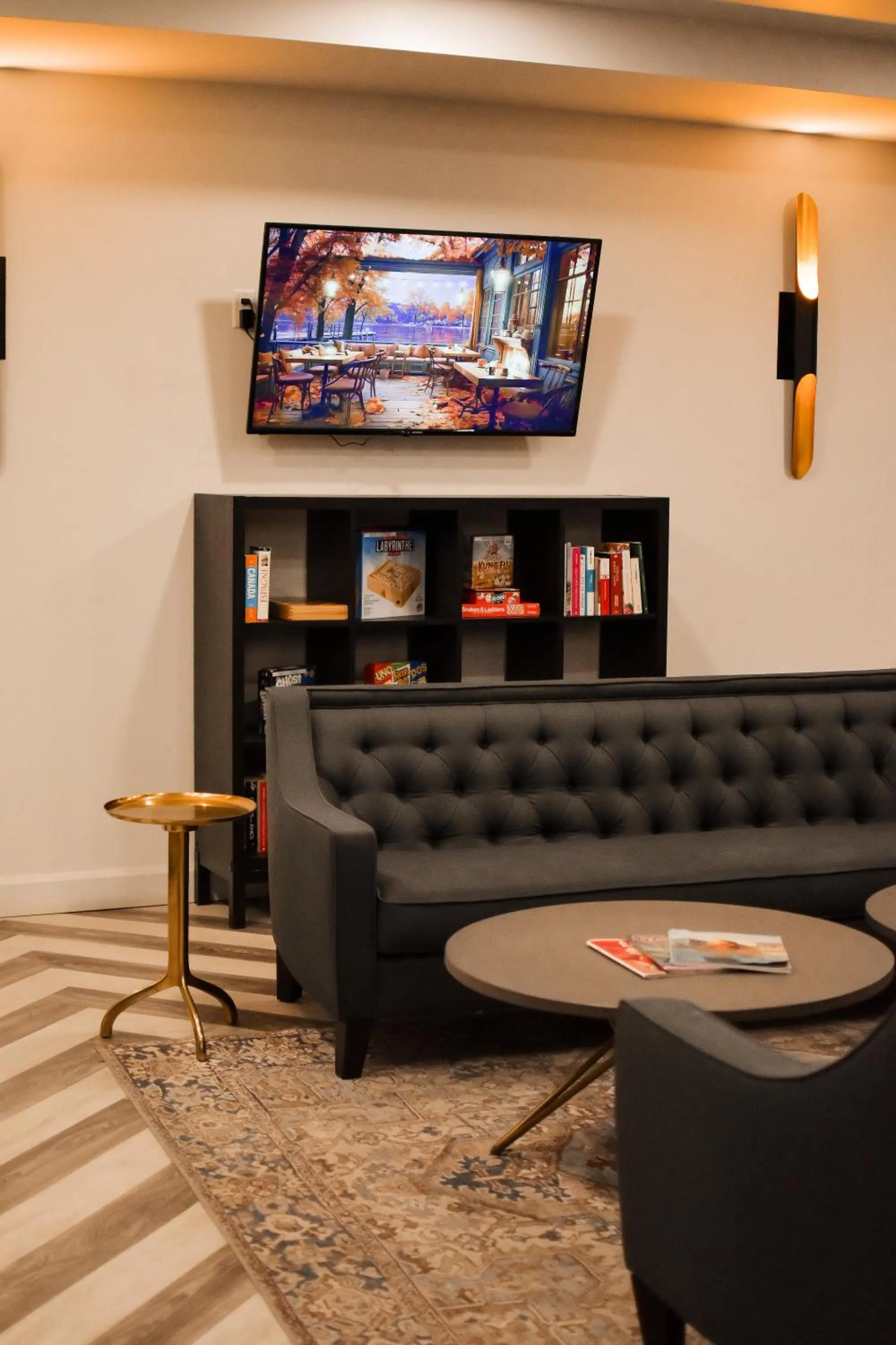 Game Room in Hôtel Manoir Vieux-Québec