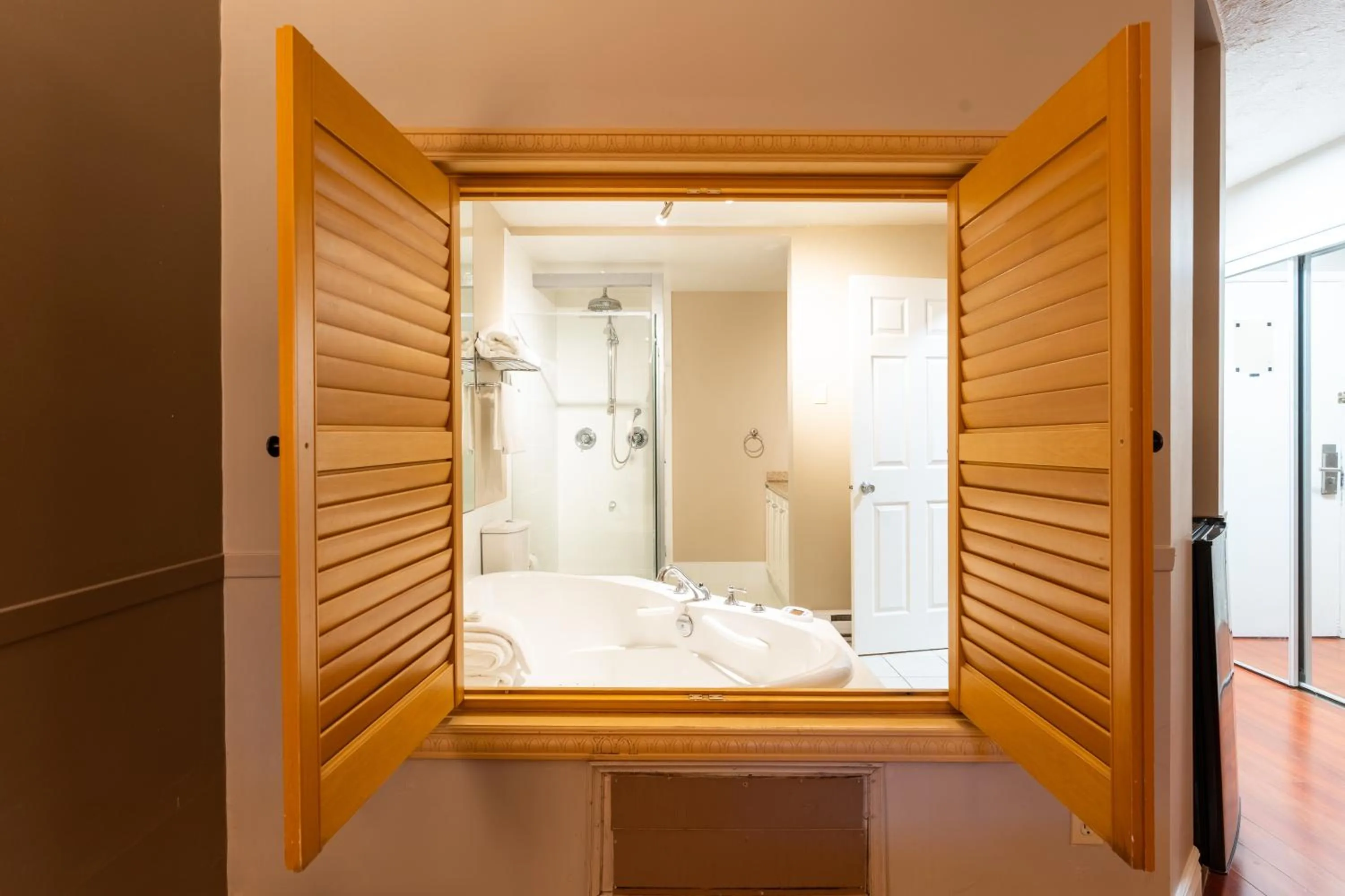 Super 8 by Wyndham Gananoque - Country Squire Resort