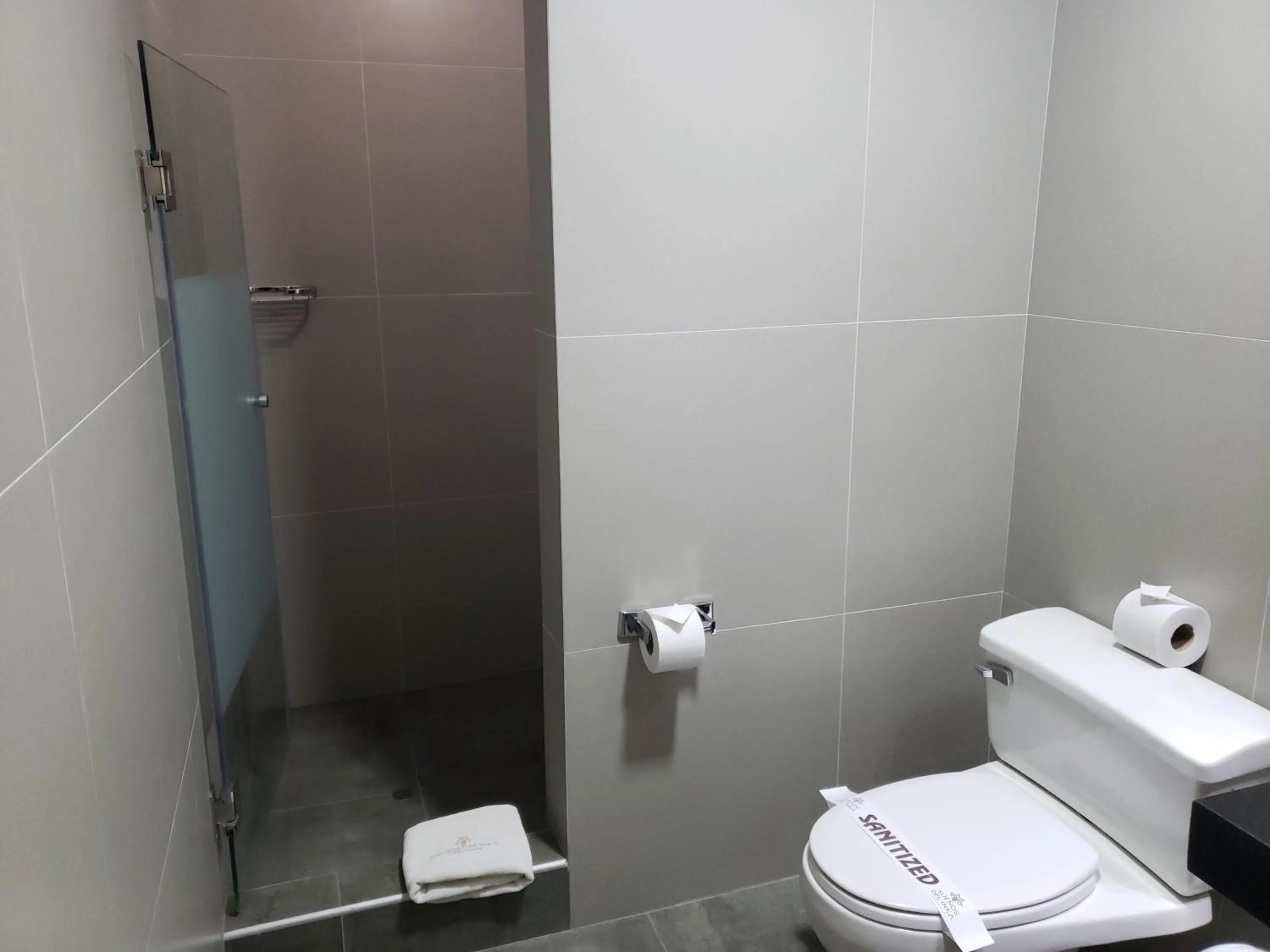 Shower in Hotel Sueños del Inka