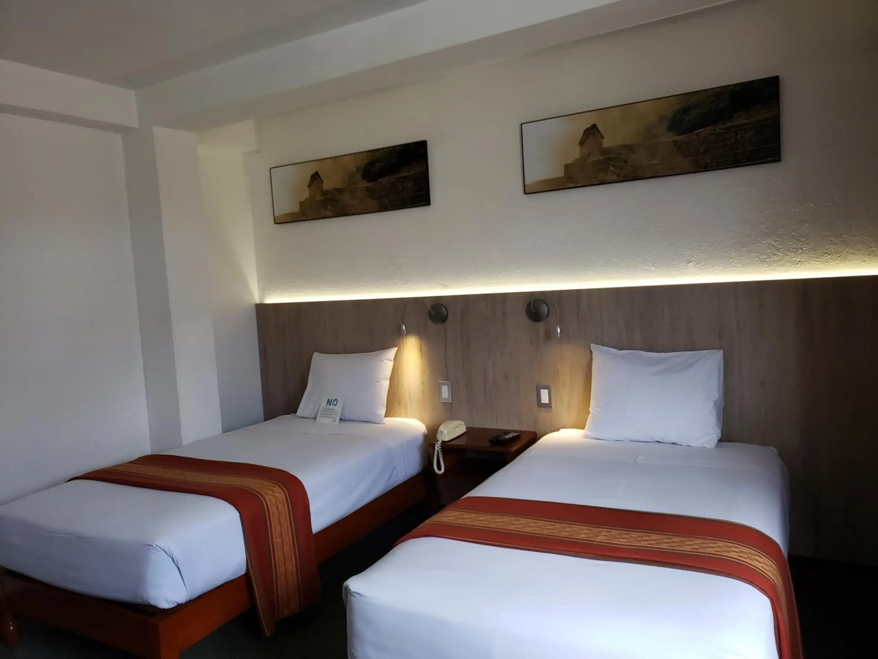 Standard Twin Room in Hotel Sueños del Inka Standard Twin Room in Hotel Sueños del Inka