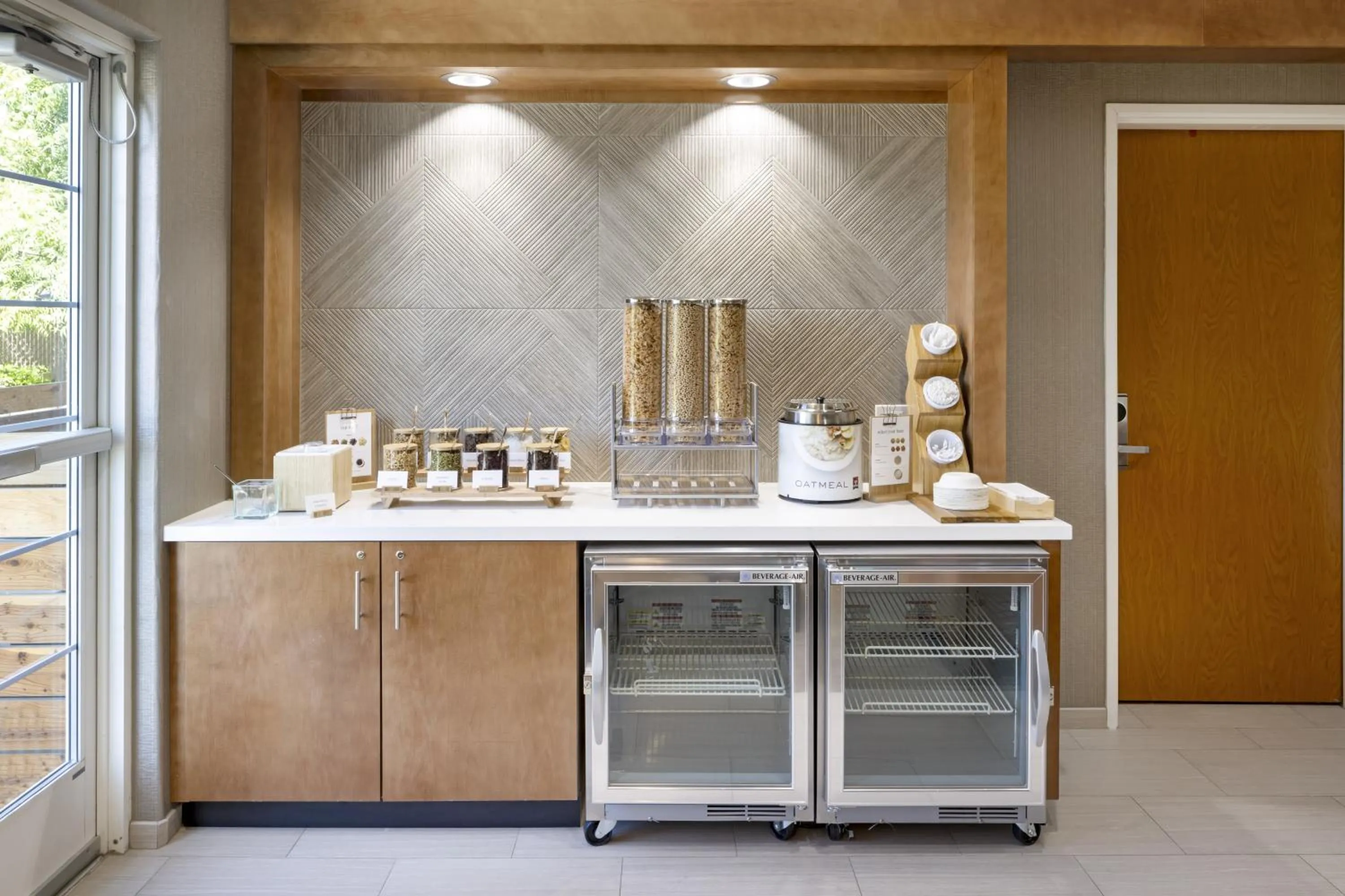 Breakfast in Comfort Suites