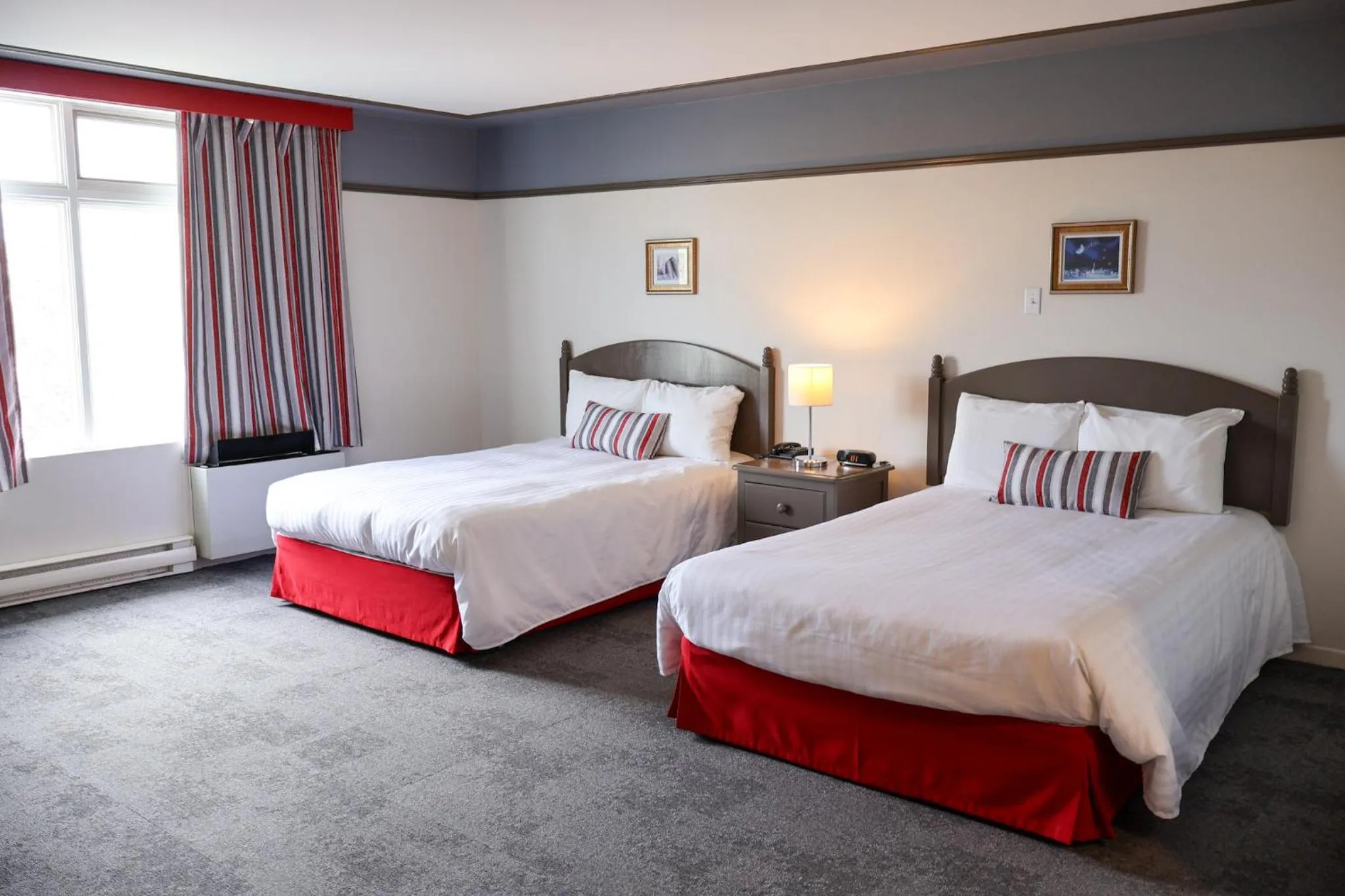 Bedroom, Bed in Hôtel au Petit Berger