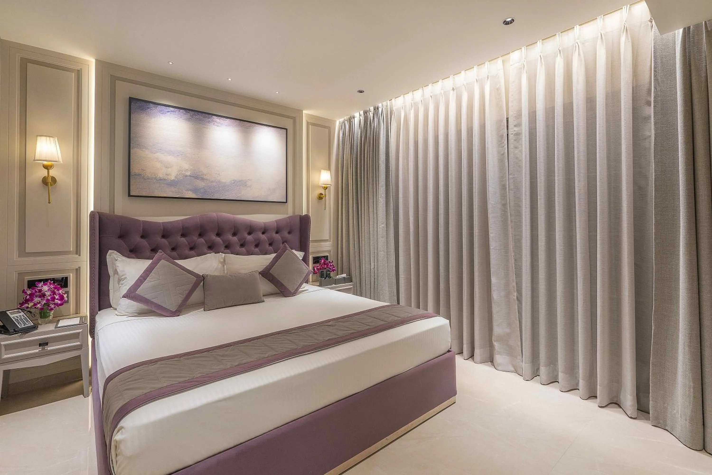 Bed in Grand Residency Hotel & Serviced Apartments