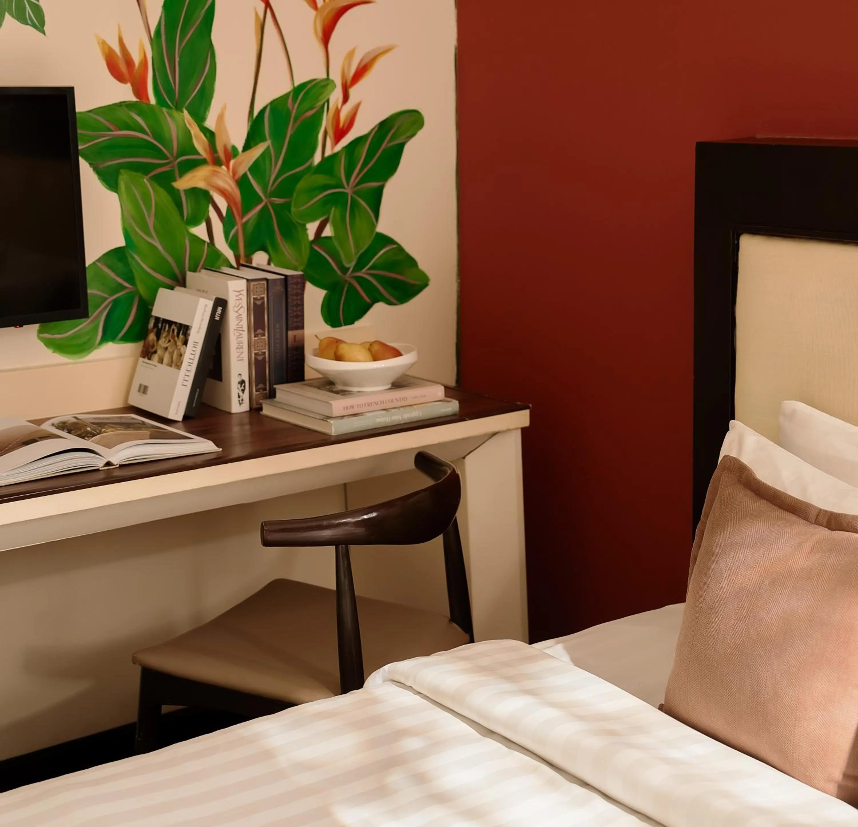 Decorative detail, Bed in Asian Ruby Hotel & Spa - 122F Bui Thi Xuân Street