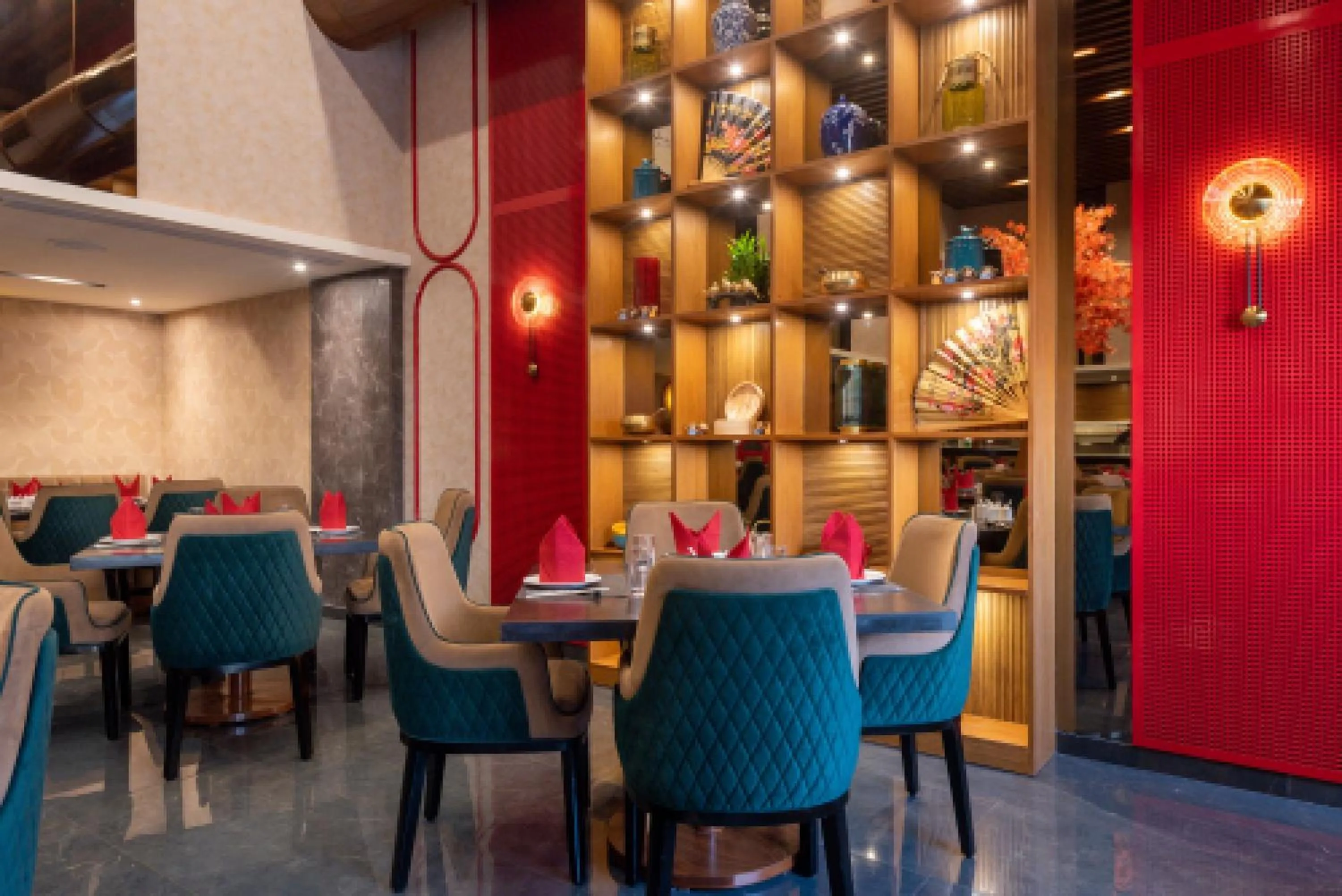 Restaurant/places to eat in Goldfinch Hotel Mangalore