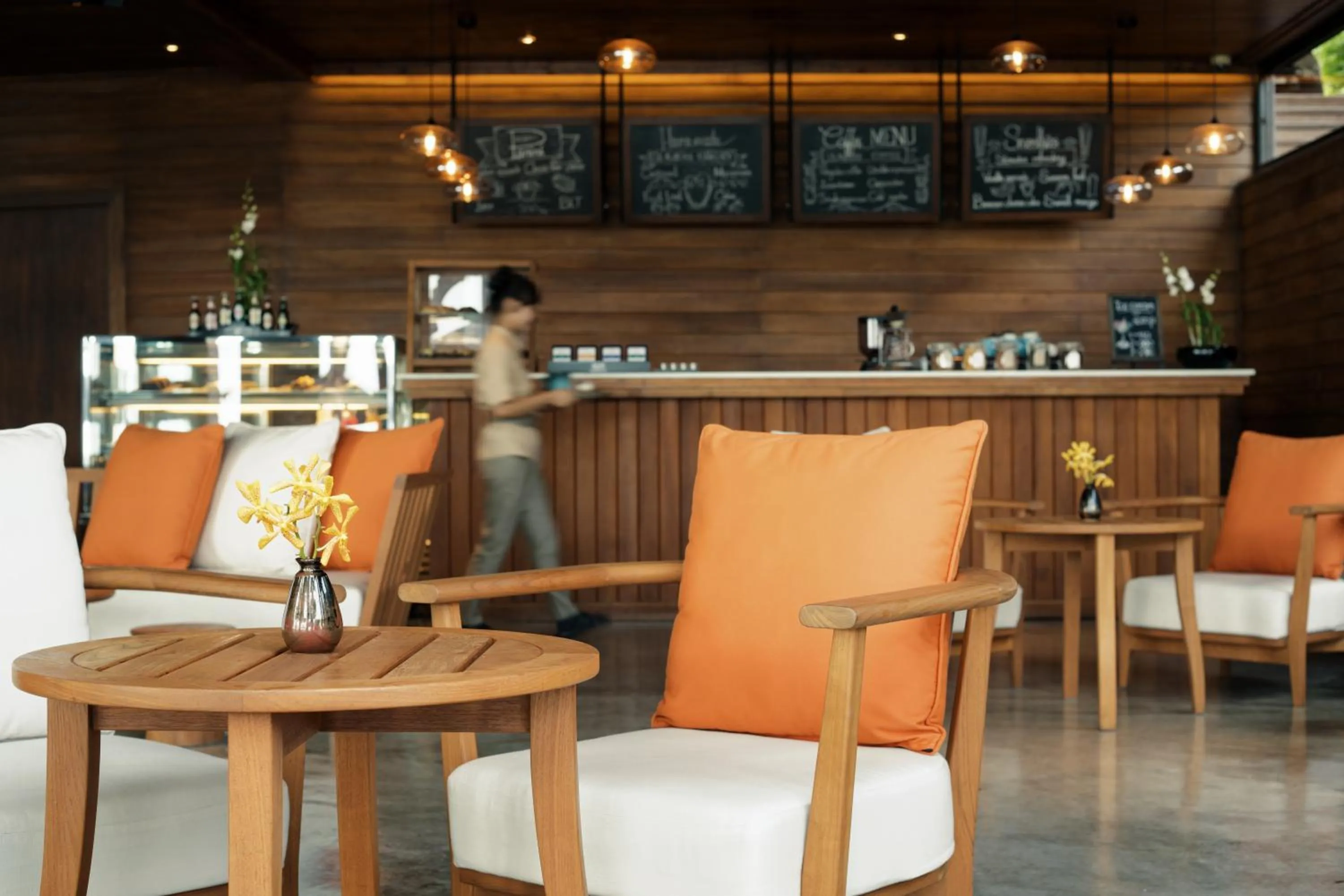 Lounge or bar in Silavadee Pool Spa Resort - SHA Extra Plus