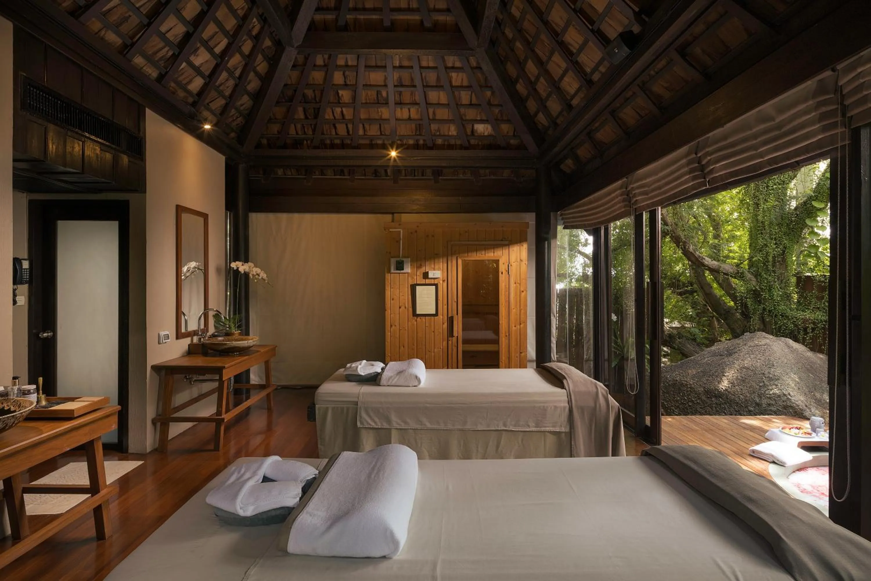 Spa and wellness centre/facilities, Bed in Silavadee Pool Spa Resort - SHA Extra Plus