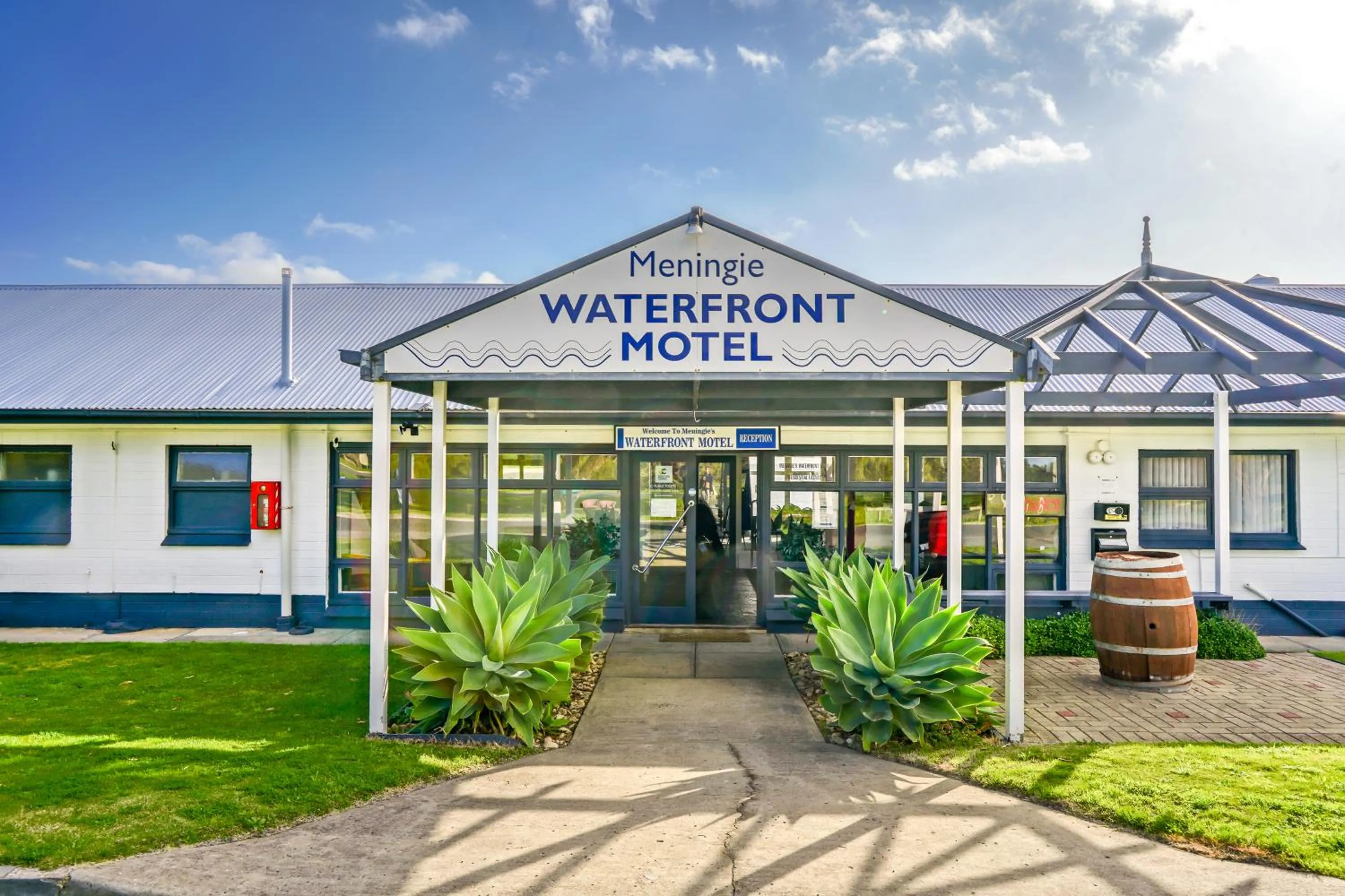 Meningie Waterfront Motel