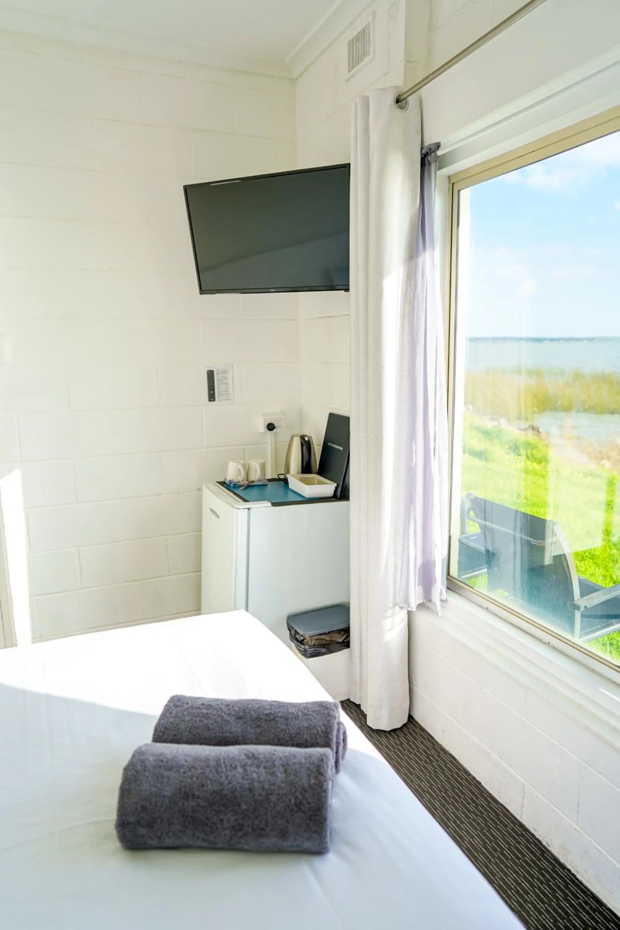 Meningie Waterfront Motel