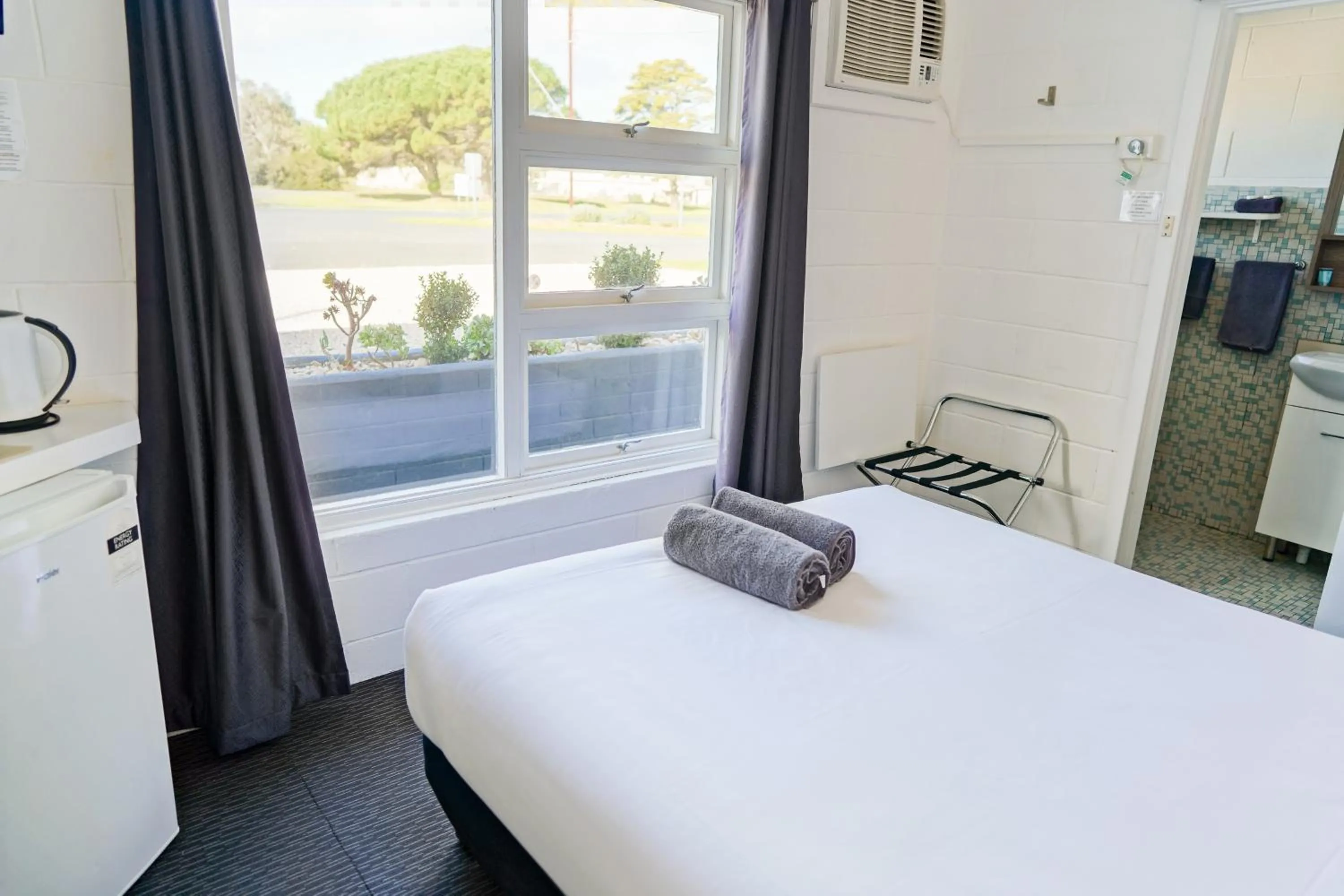 Meningie Waterfront Motel