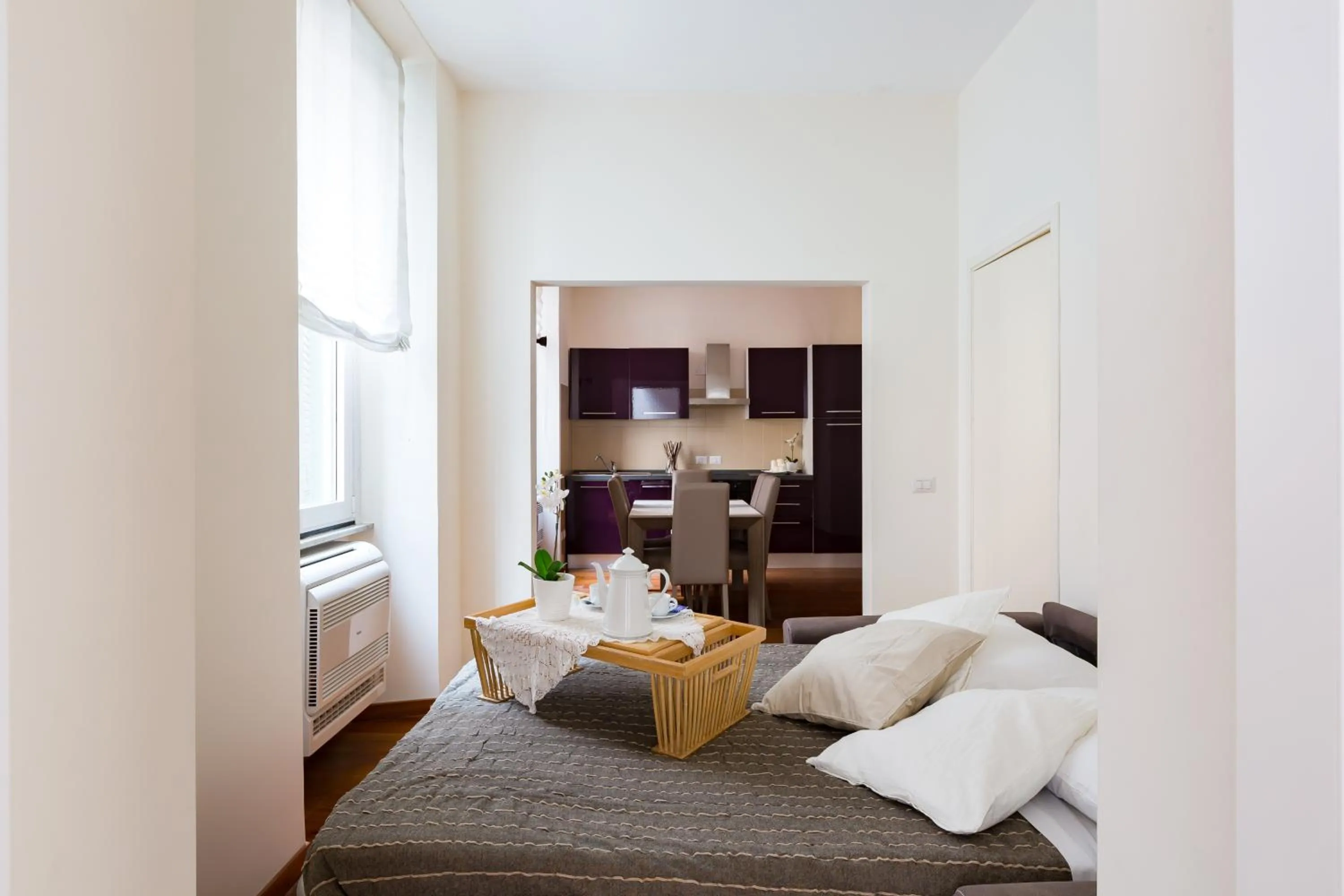 Living room, Bed in The Royal Story