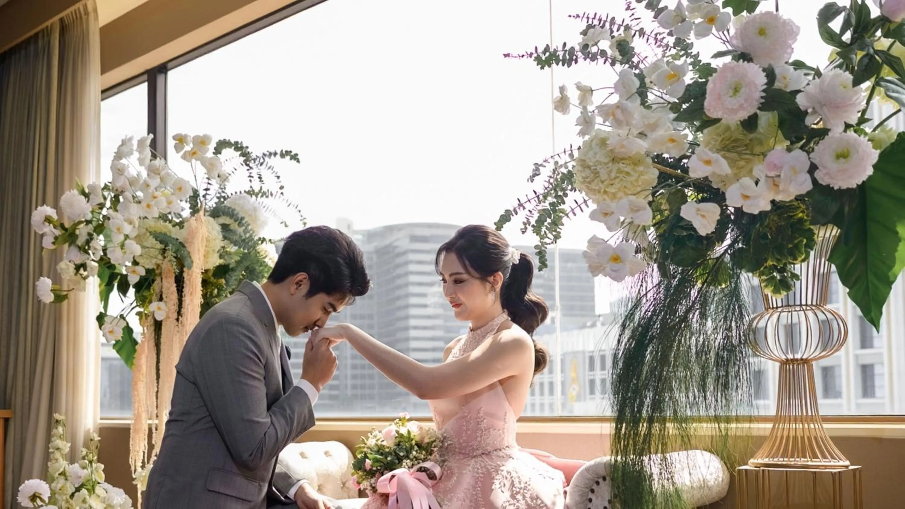 Meeting/conference room in Crowne Plaza Bangkok Lumpini Park by IHG