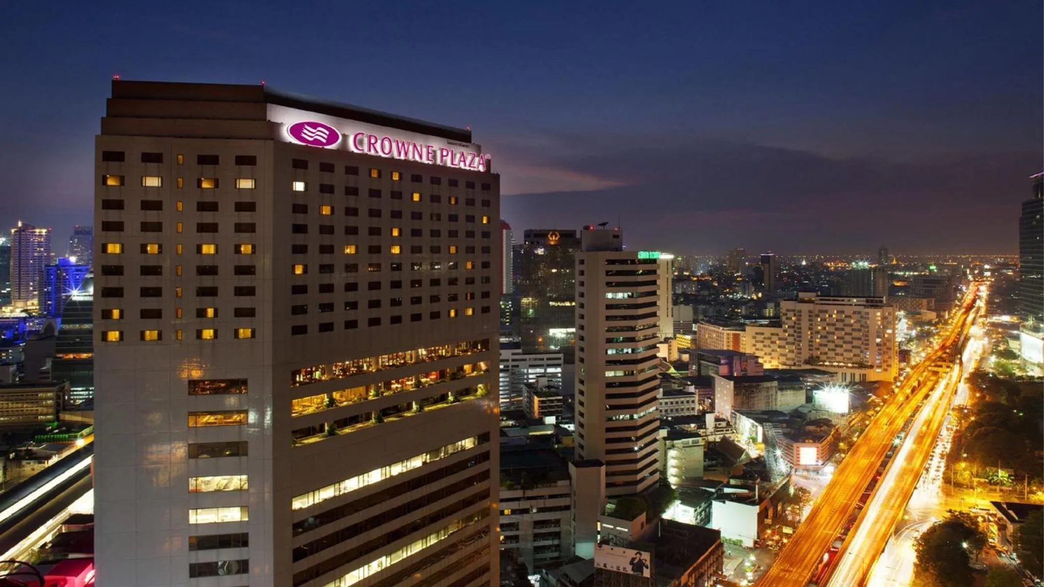 Property building in Crowne Plaza Bangkok Lumpini Park by IHG