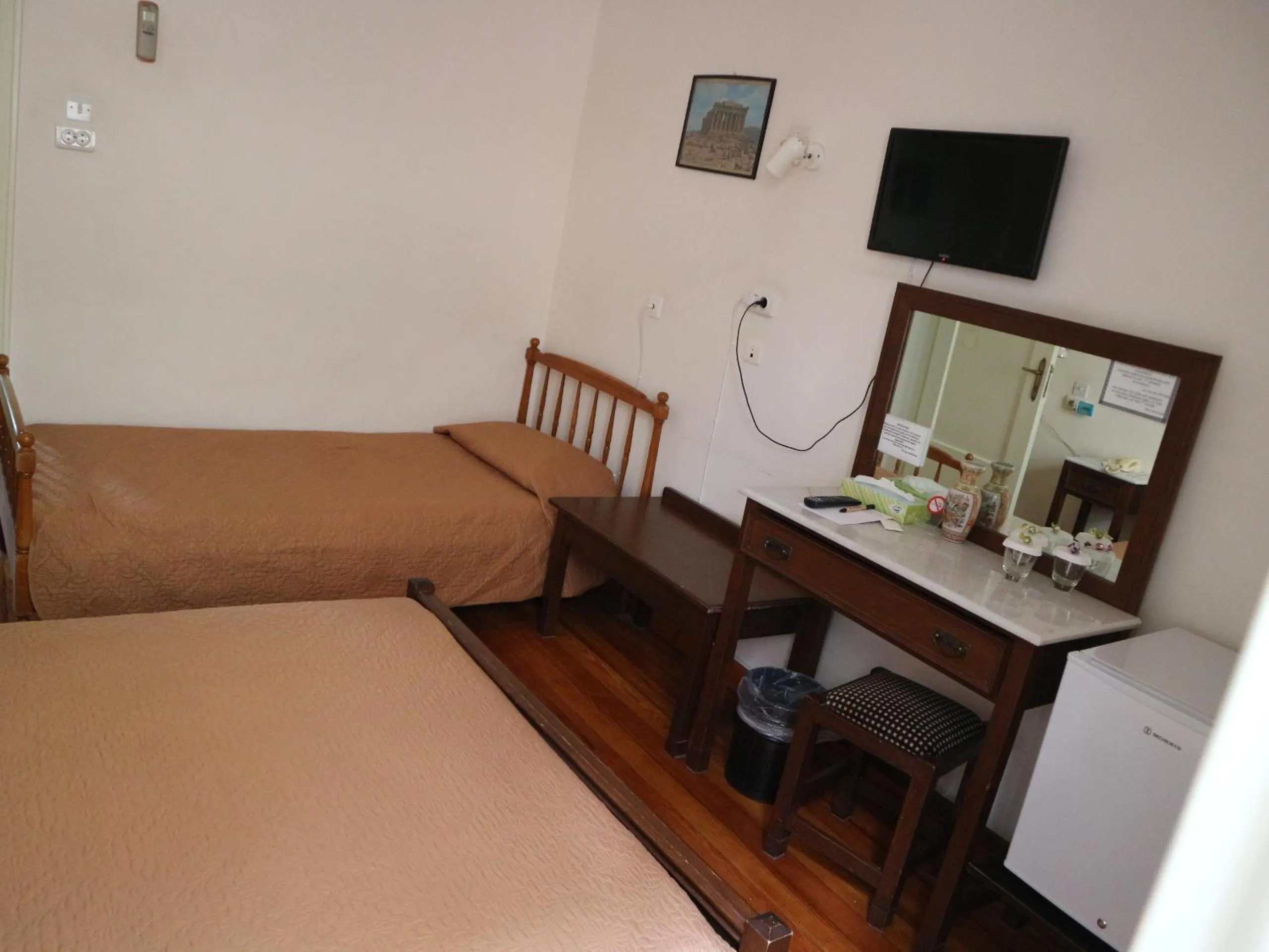 Bed in Acropolis House