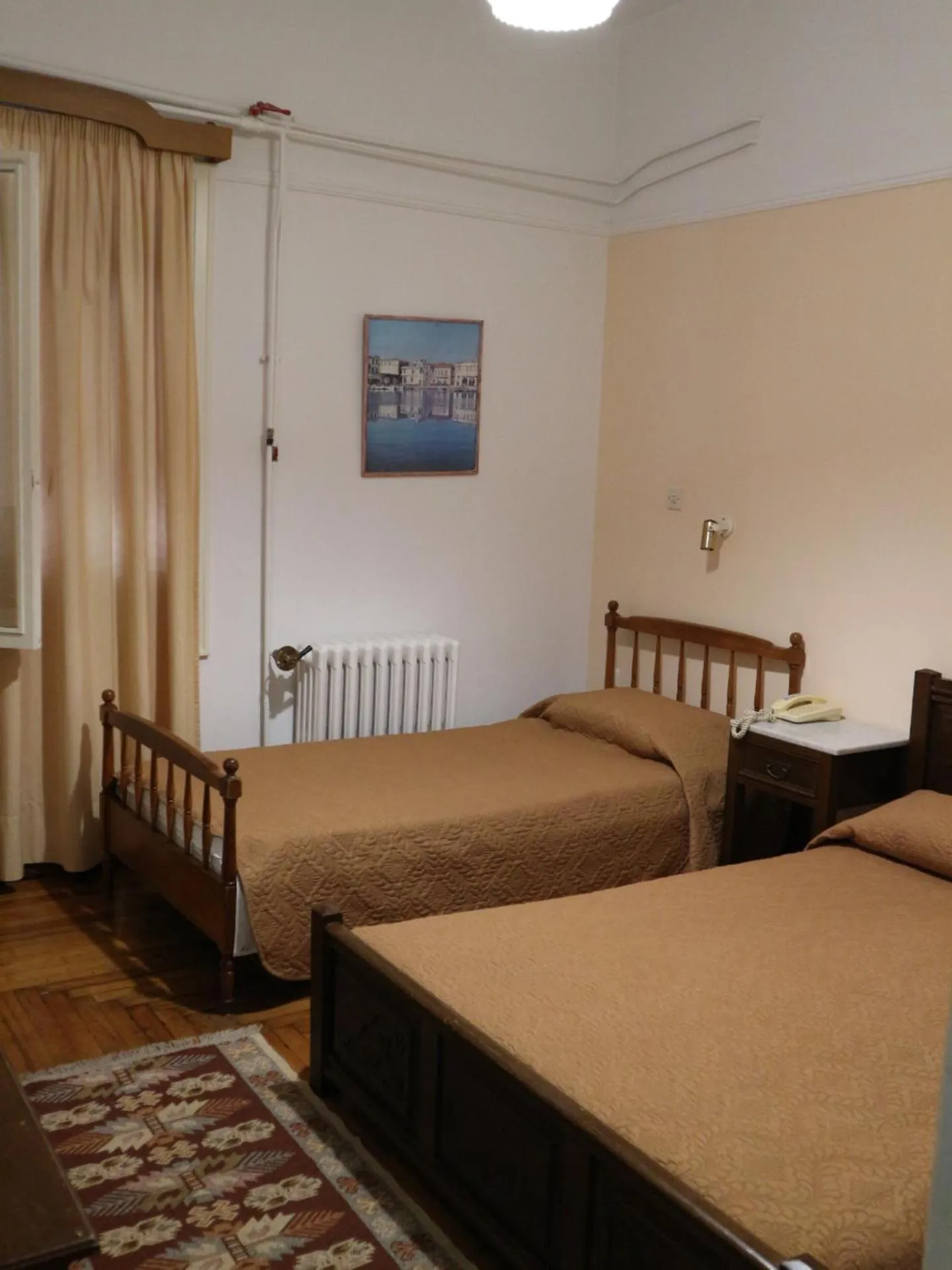 Bed in Acropolis House