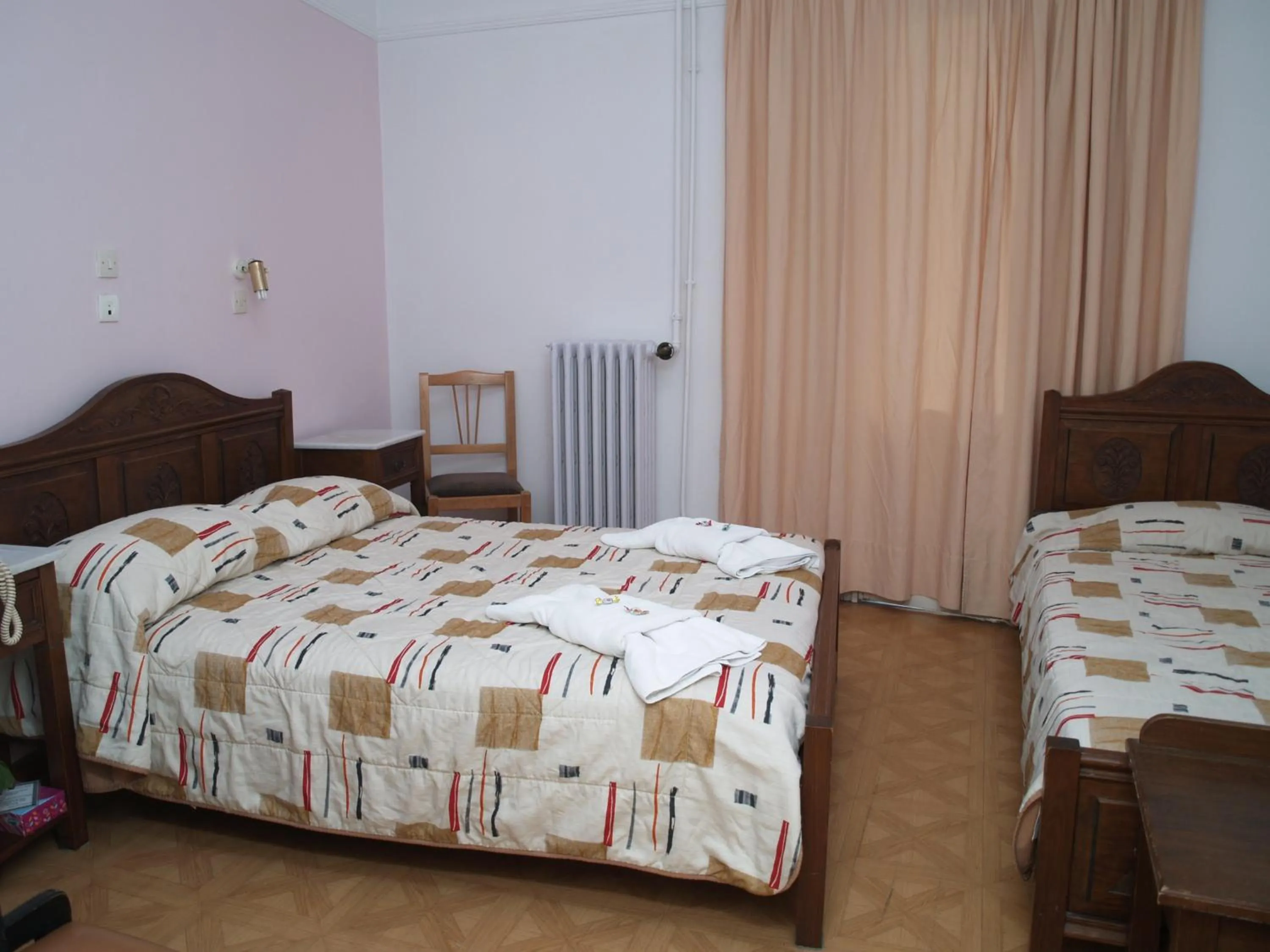 Photo of the whole room, Bed in Acropolis House