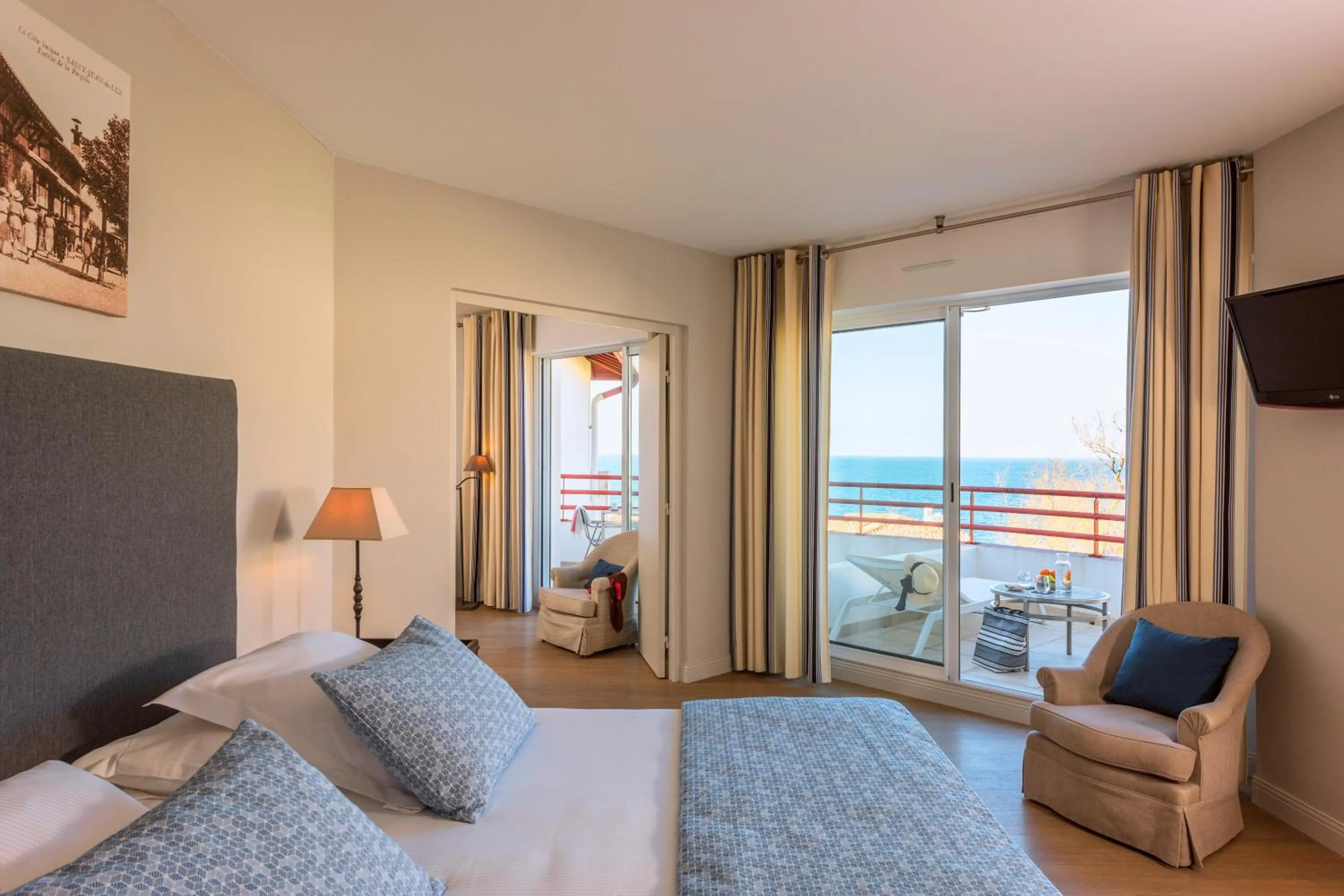 Balcony/Terrace in Hôtel La Réserve