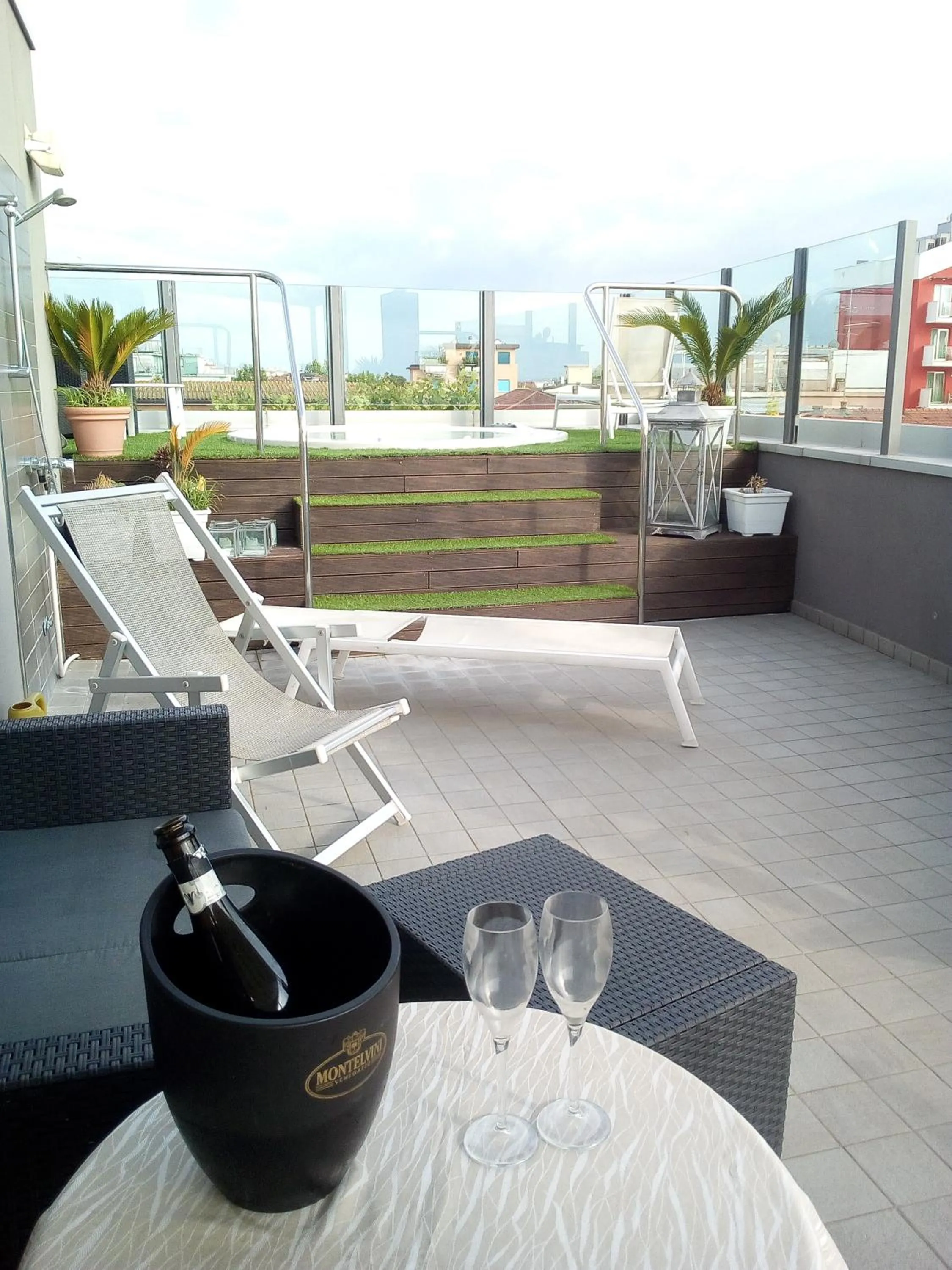 Swimming pool in Q Hotel