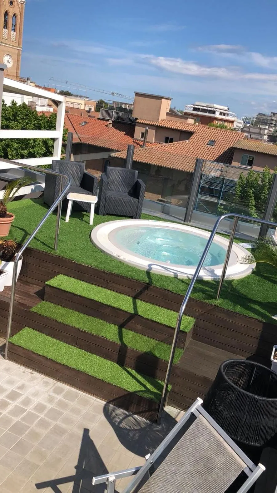 Swimming pool in Q Hotel