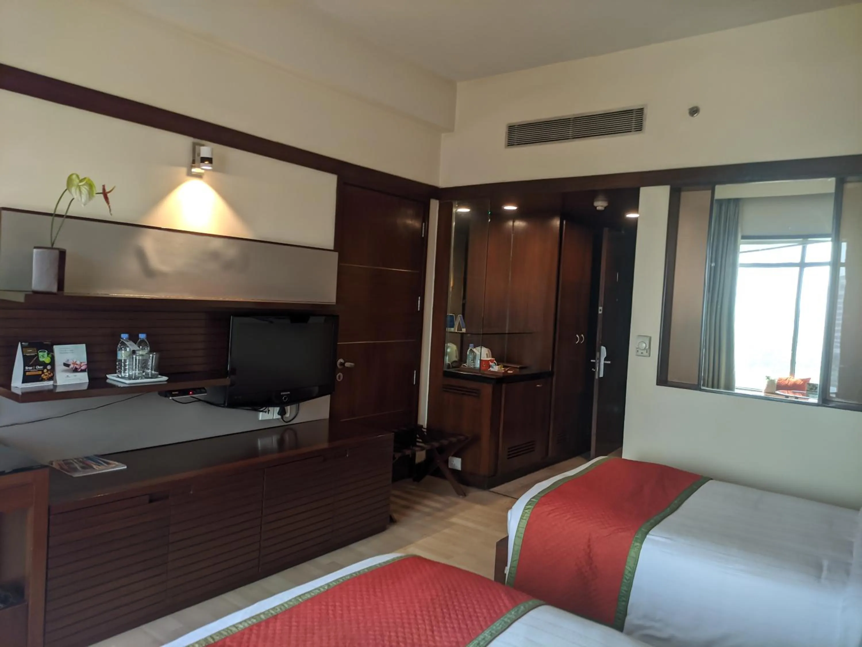 Bedroom in Fortune Select Global, Gurugram - Member ITC Hotels' Group