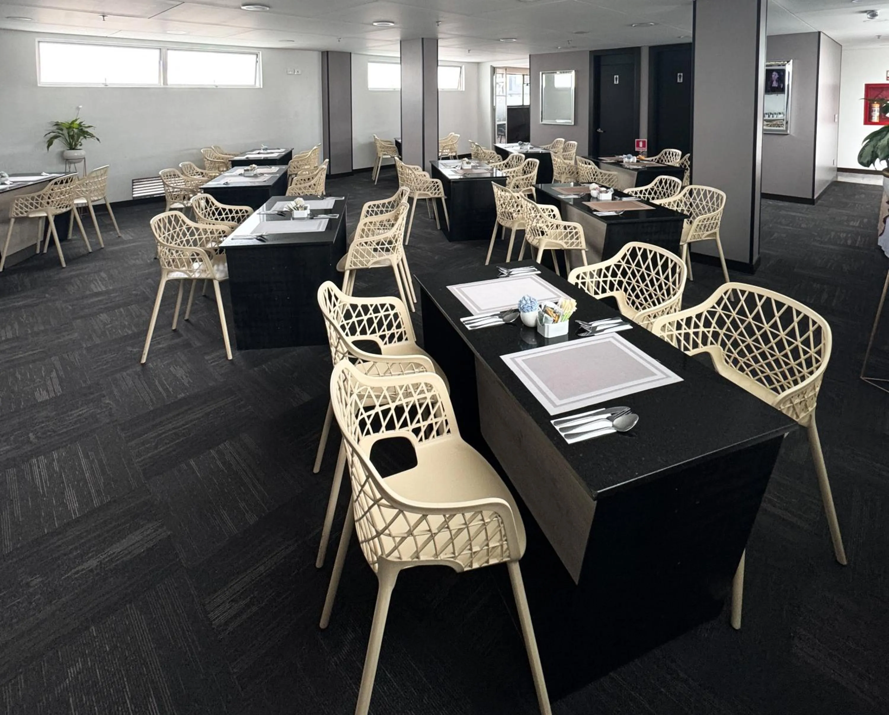 Property building in Hotel WLH Silver Bogota - White Lighthouse