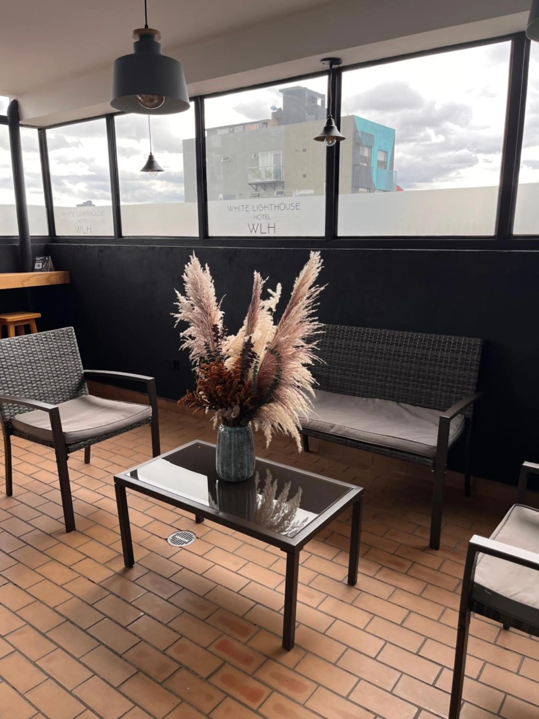 Seating area in Hotel WLH Silver Bogota - White Lighthouse