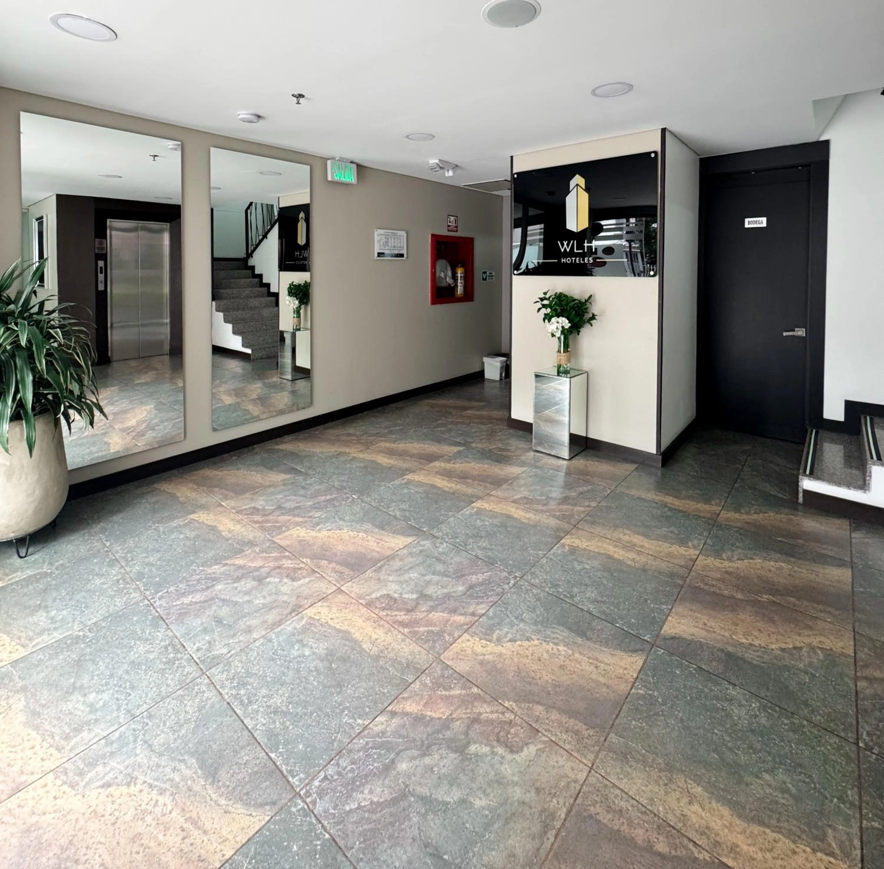 Property building in Hotel WLH Silver Bogota - White Lighthouse