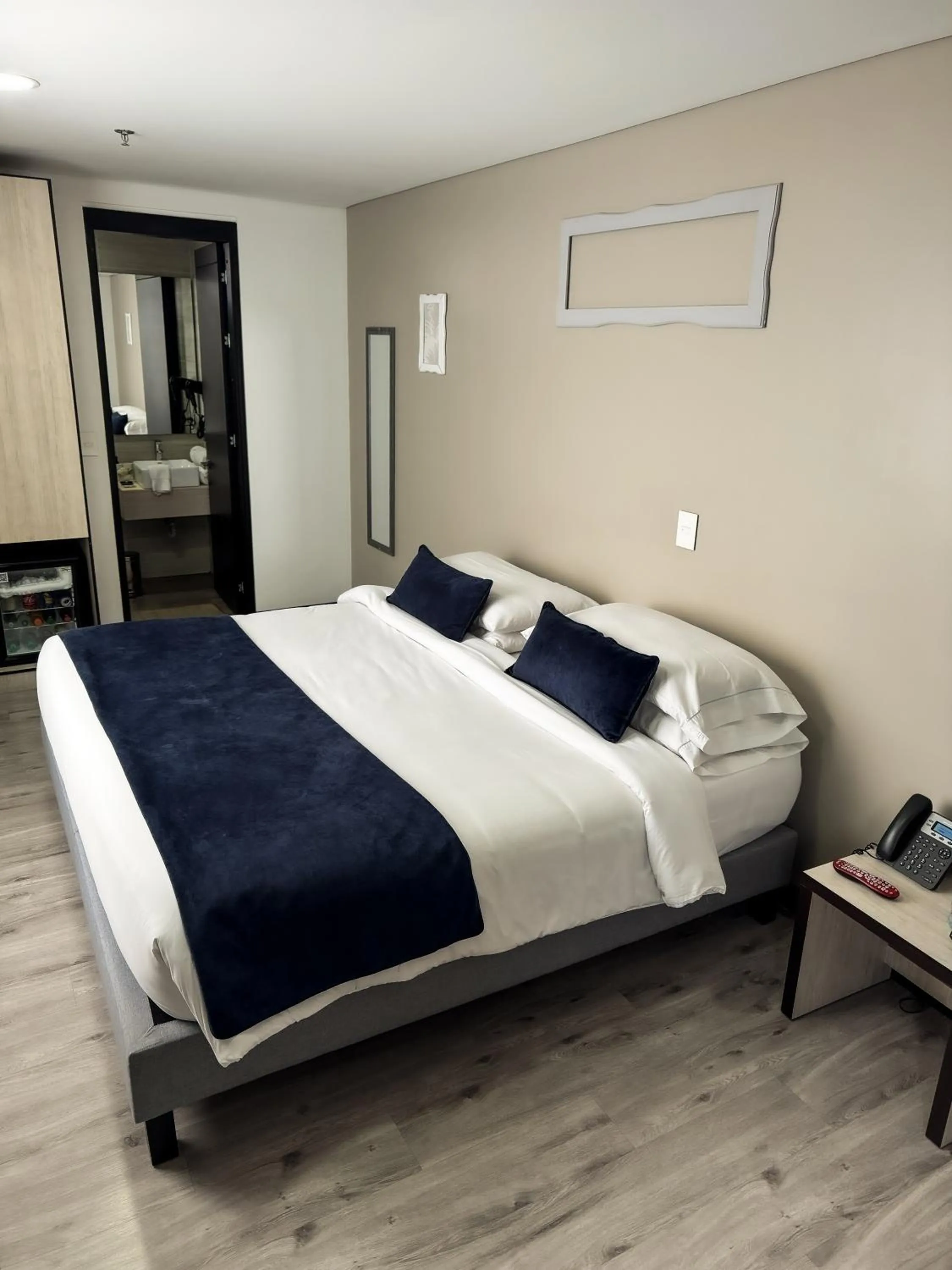 Bed in Hotel WLH Silver Bogota - White Lighthouse