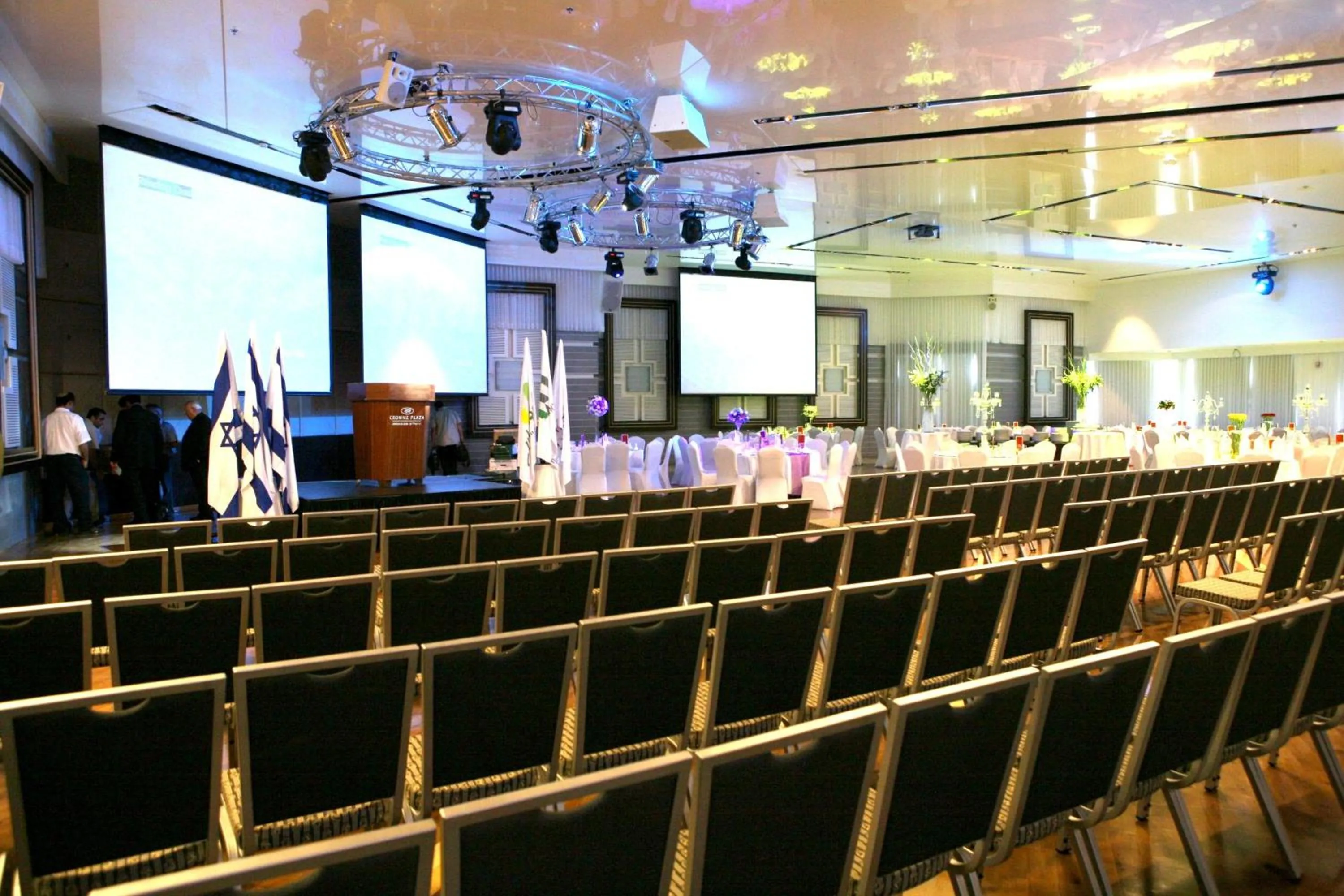 Meeting/conference room in VERT Jerusalem by AFI Hotel