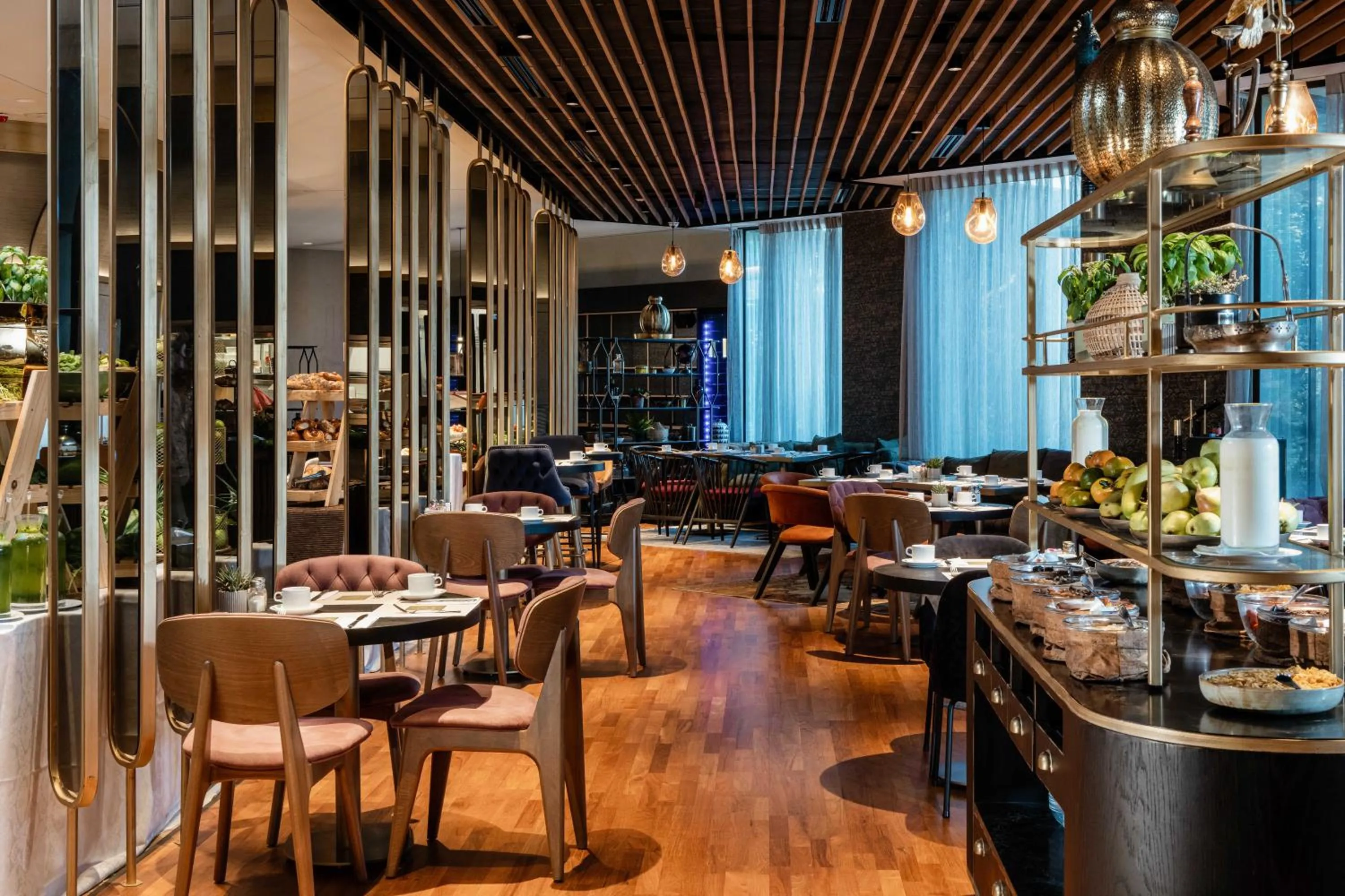 Restaurant/places to eat in VERT Jerusalem by AFI Hotel